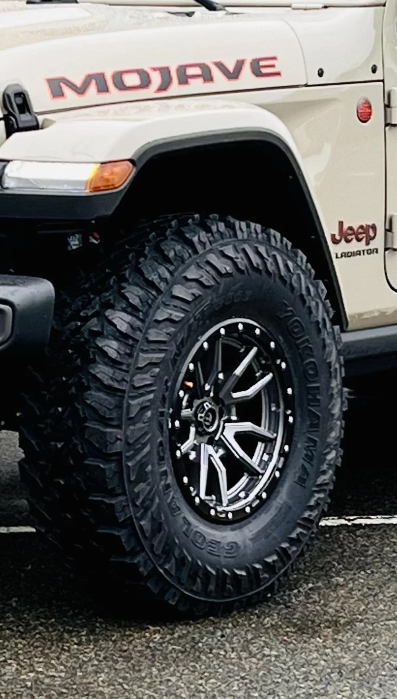 Jeep Gladiator SHOW ME YOUR WHEELS! 6A135162-4CD8-4E0F-A10F-CCBBB36C9531