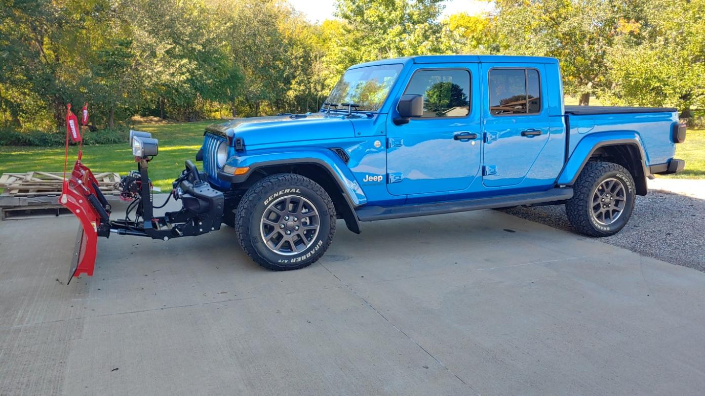 Jeep Gladiator My experience mounting Western Defender snow plow 20221008_122201_HDR