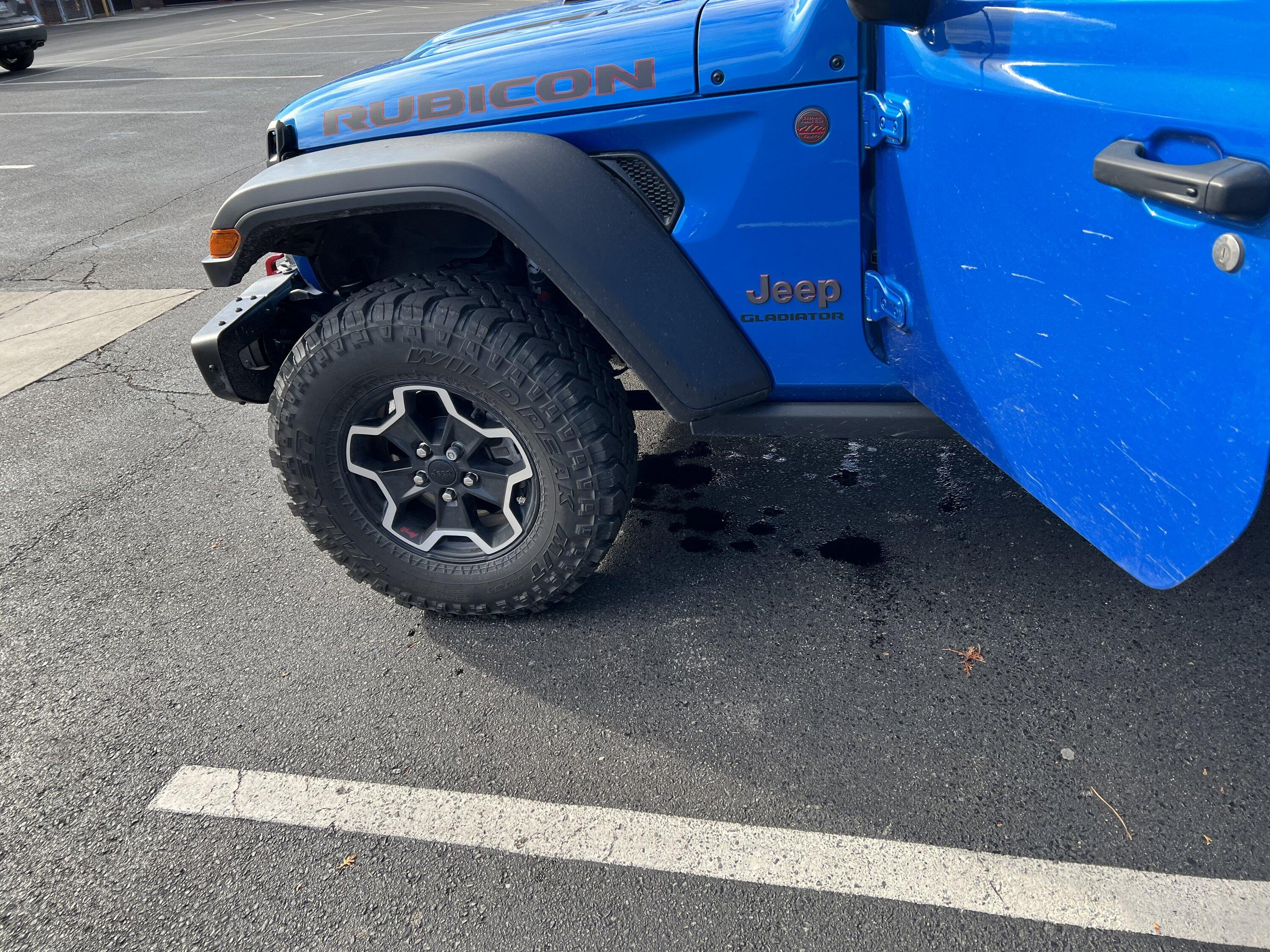 Jeep Gladiator Catastrophic Oil Leak IMG_4205.JPG
