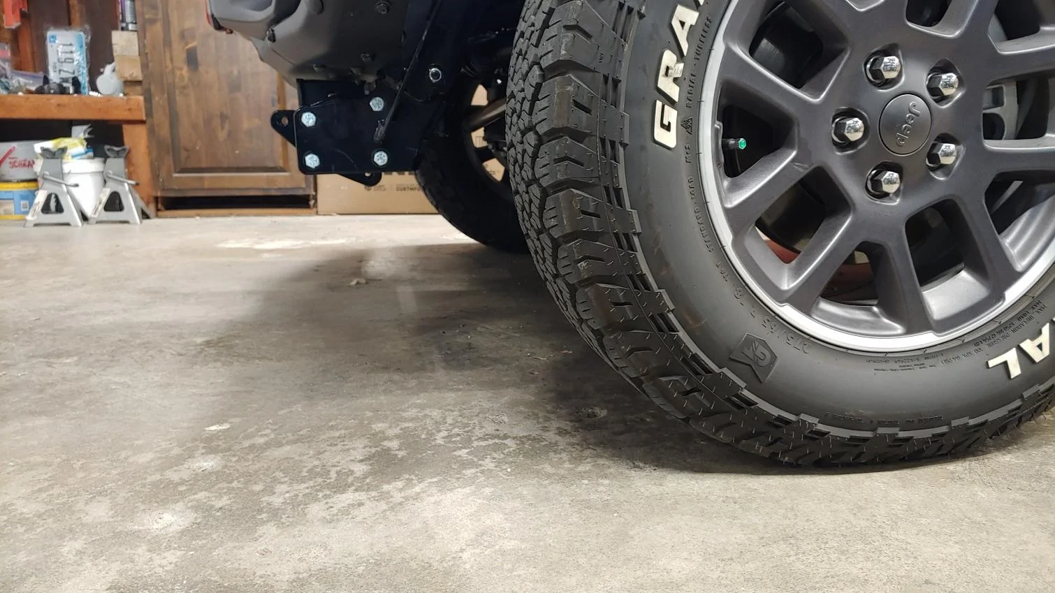 Jeep Gladiator My experience mounting Western Defender snow plow 20221009_091423
