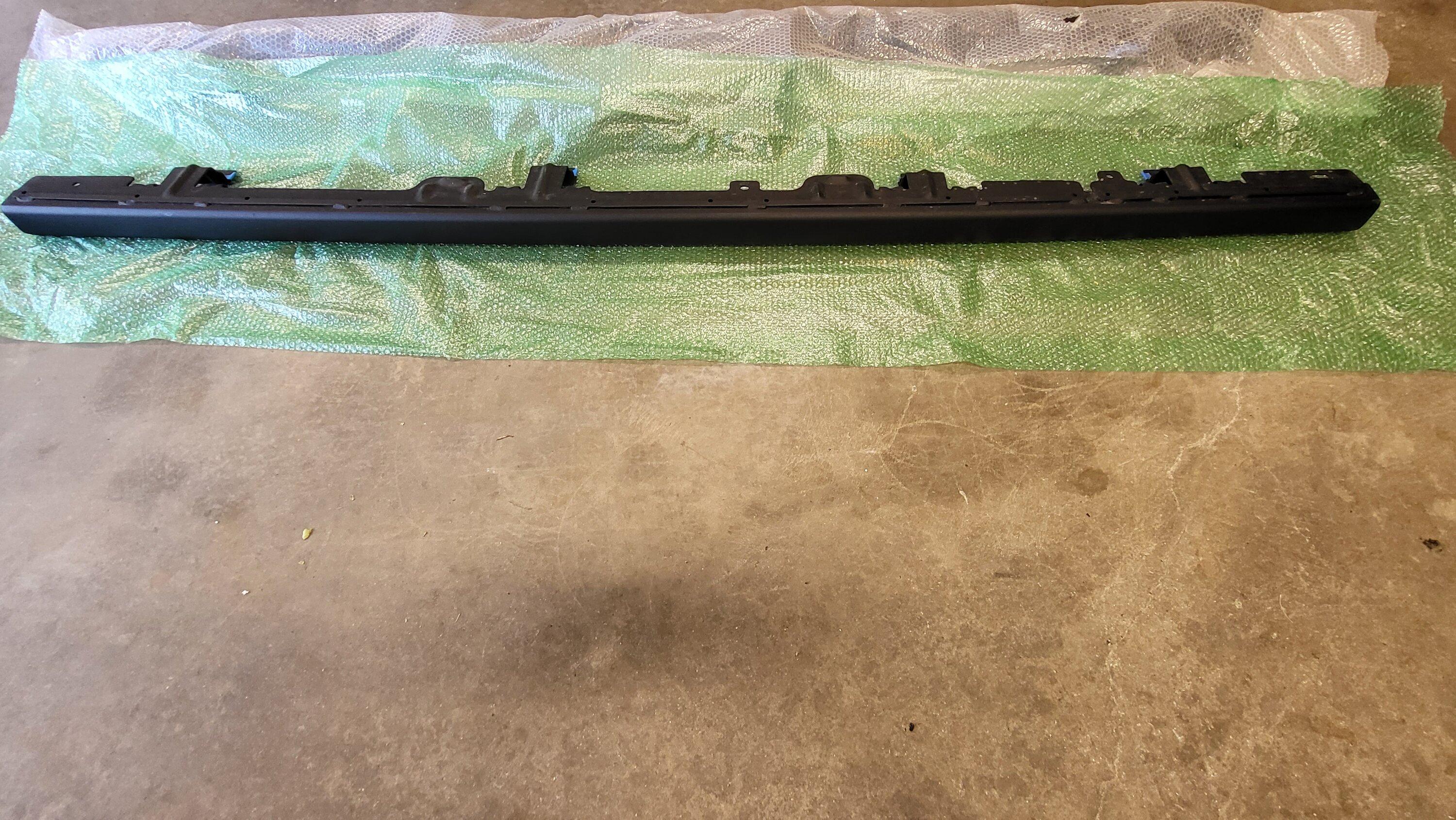 Jeep Gladiator SOLD Rubicon rock rails w/hardware $100 20221009_153417