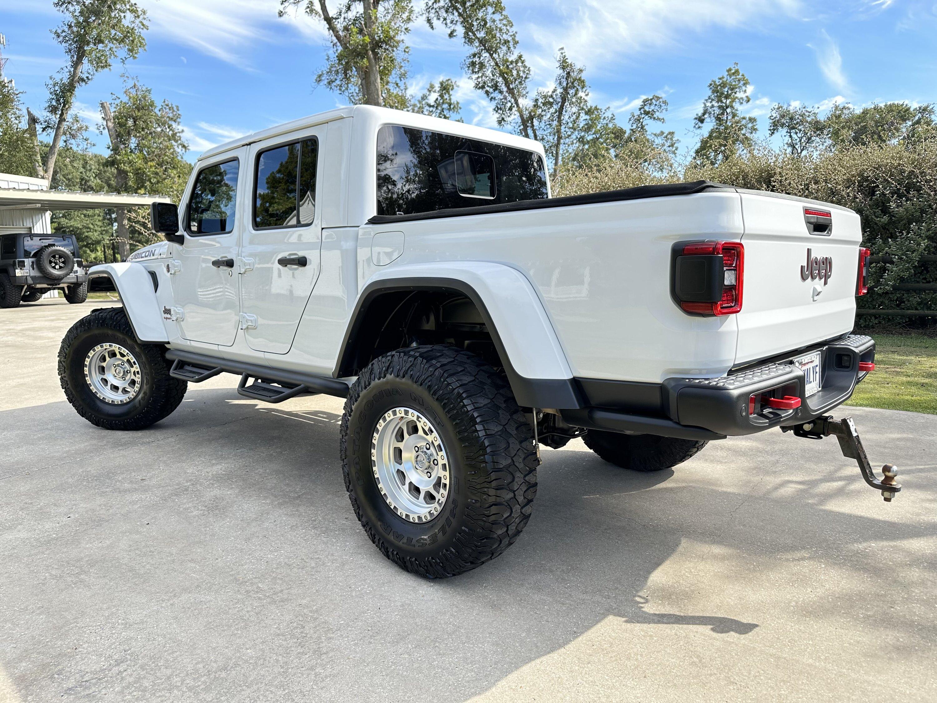 Jeep Gladiator 2020 JTR for sale 7E4438AB-9D0B-4327-B335-5C0221828269