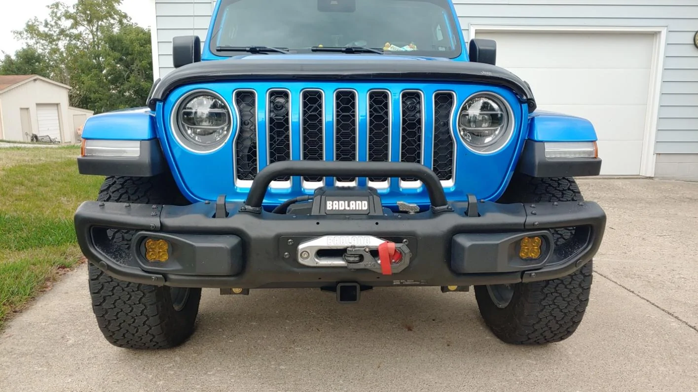 Jeep Gladiator Just installed Mopar steel bumper with LED fogs 20220829_104700