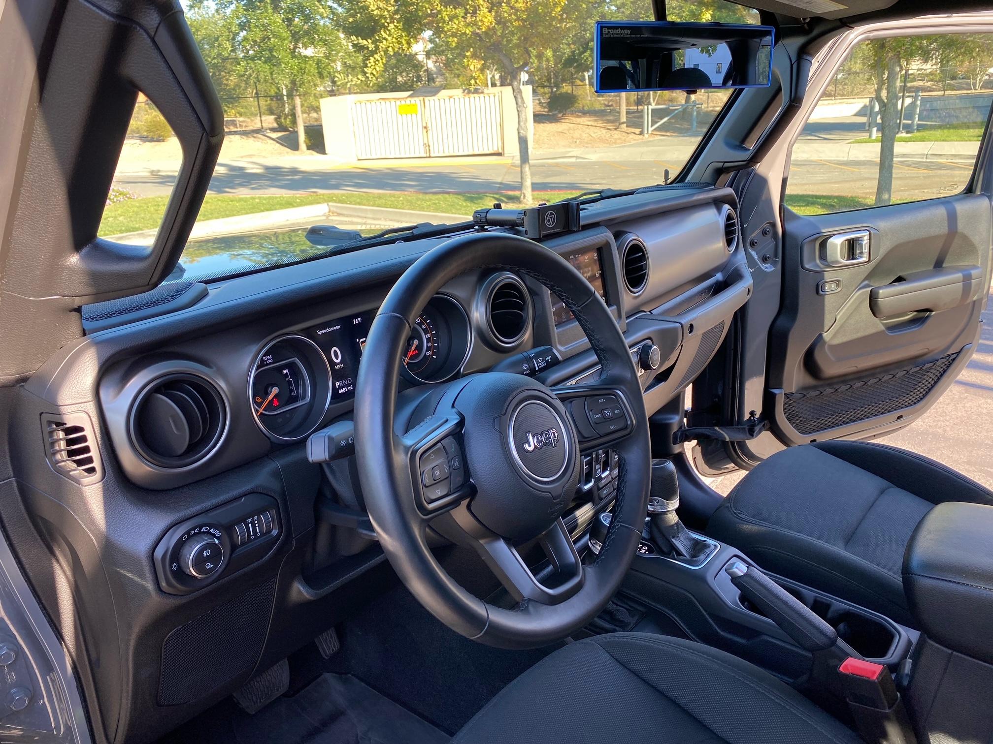 Jeep Gladiator 2021 Sport S Max Tow with AEV lift - $44k image9