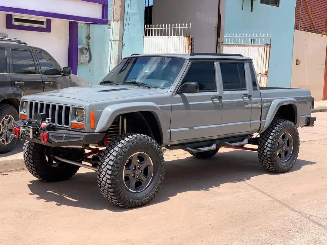 Jeep Gladiator O X81e0wD&tn=6-ajOBXjhv4oxWU1&_nc_ht=scontent-ort2-2