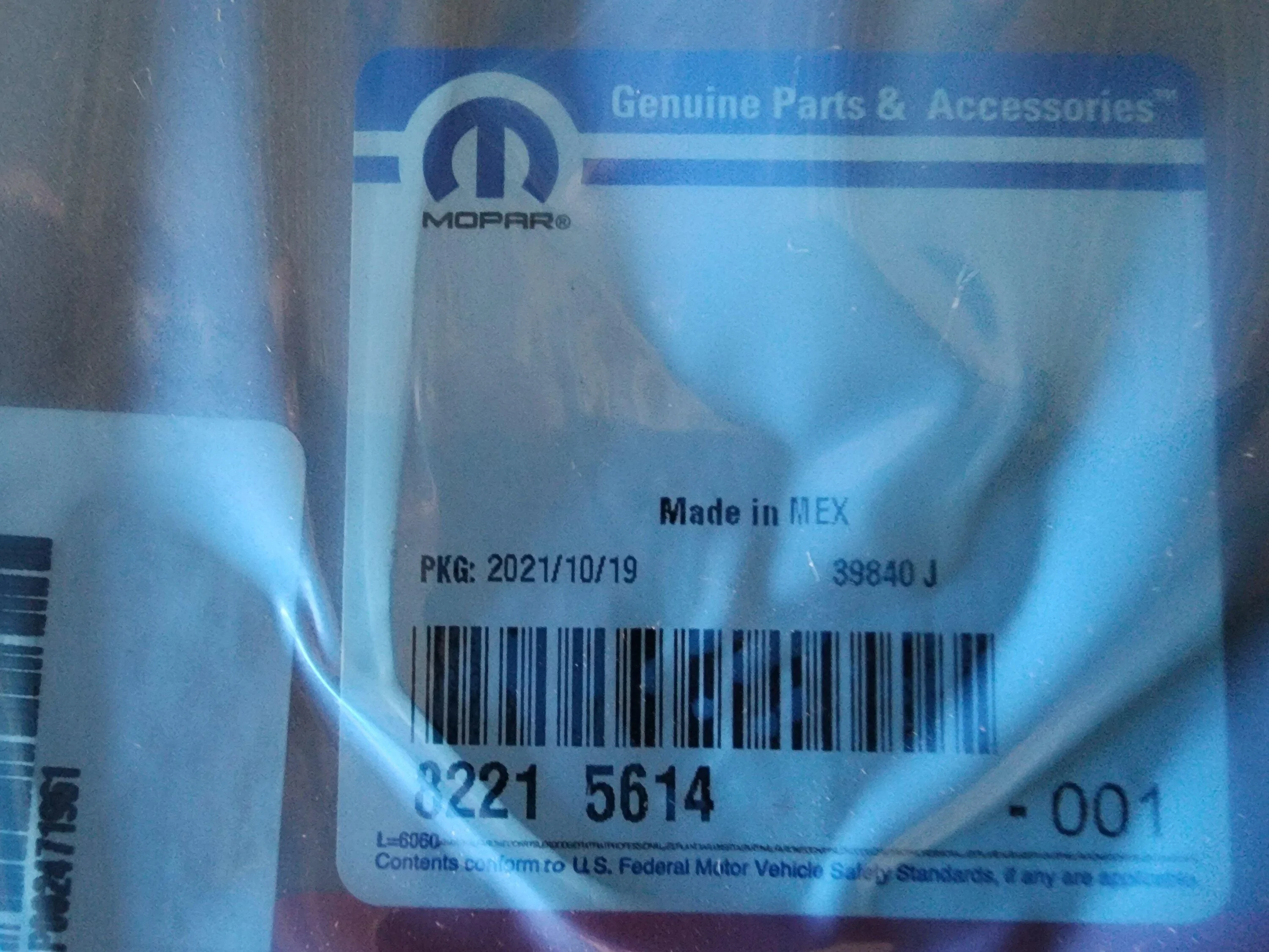 Jeep Gladiator NIB Mopar Premium Soft top 2022-10-09 14.08.17