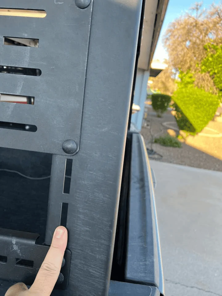 Jeep Gladiator Rebel Off Road XPLOR Rack Install + Dog Box Project 1665423943106