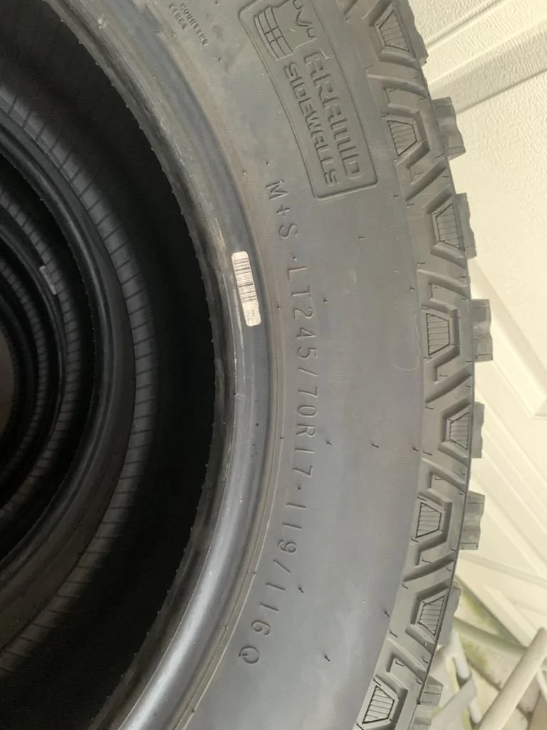 Jeep Gladiator Set of 4 Nokian Tyres Rookproof LT245/70R17 MicrosoftTeams-image (5)