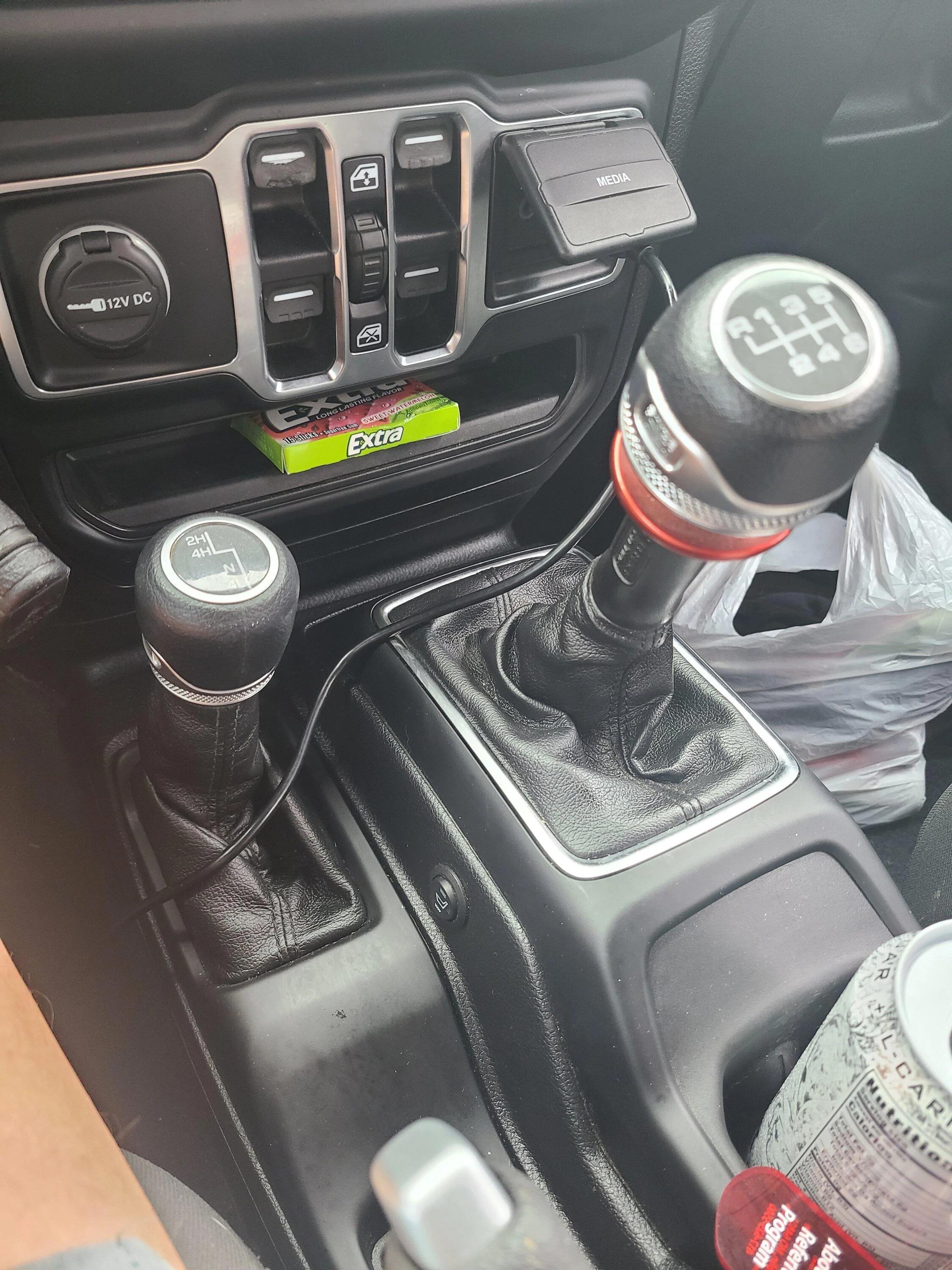 Jeep Gladiator "Tow Mode?" and Static noise while towing 16655168124171276782106331778912
