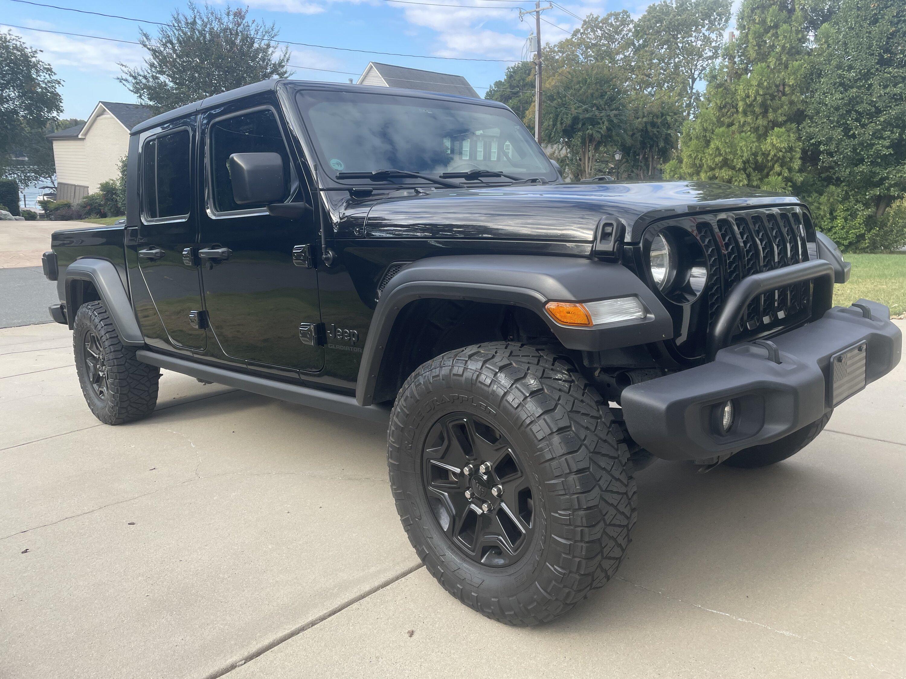 Jeep Gladiator Gladiator Sport S- $38k obo 96F5BC9F-68A2-4C59-912A-E11AAB6A7077