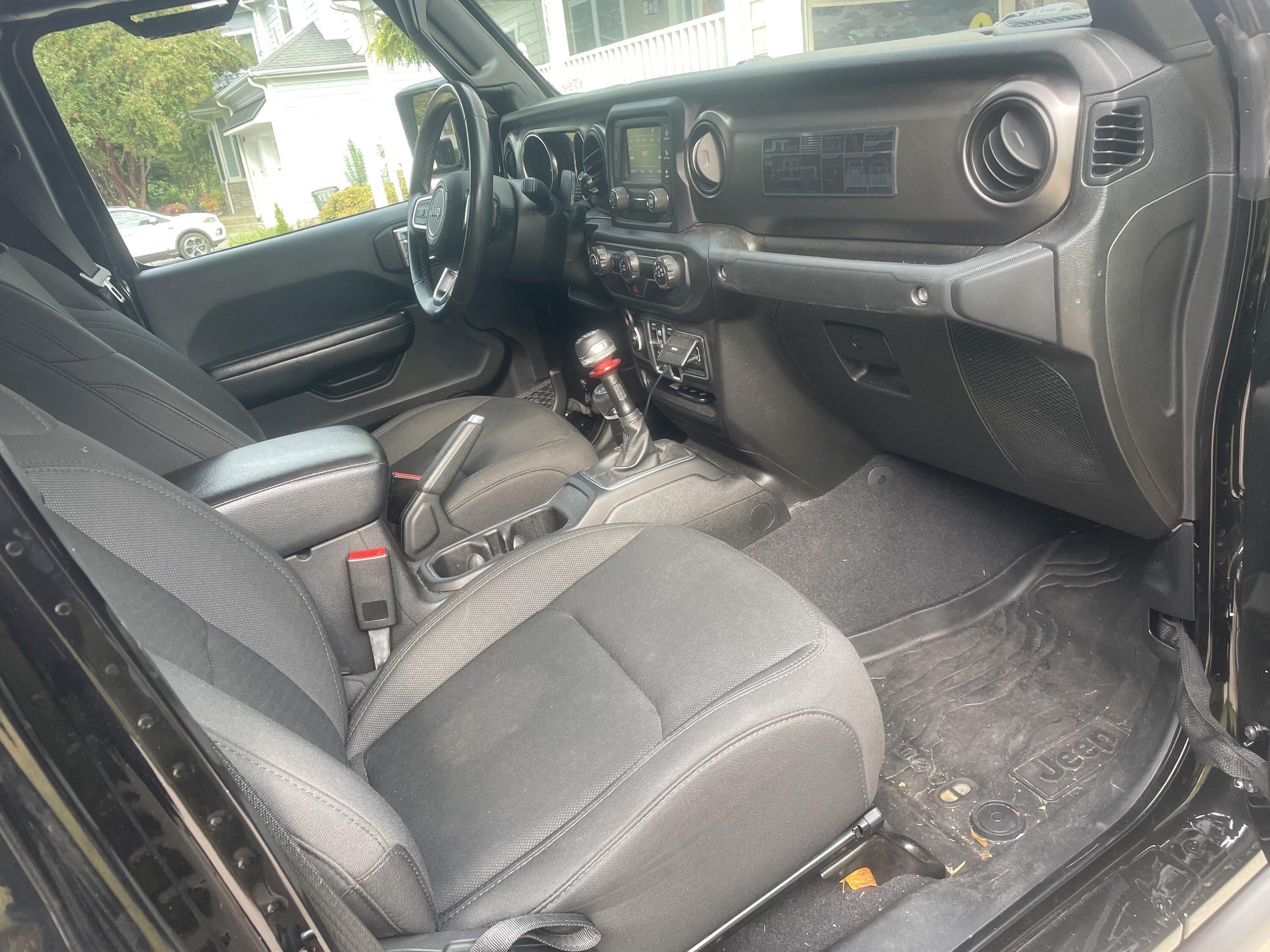 Jeep Gladiator Gladiator Sport S- $38k obo FA6337B2-CCDB-4EA3-B654-A72DD3CED308