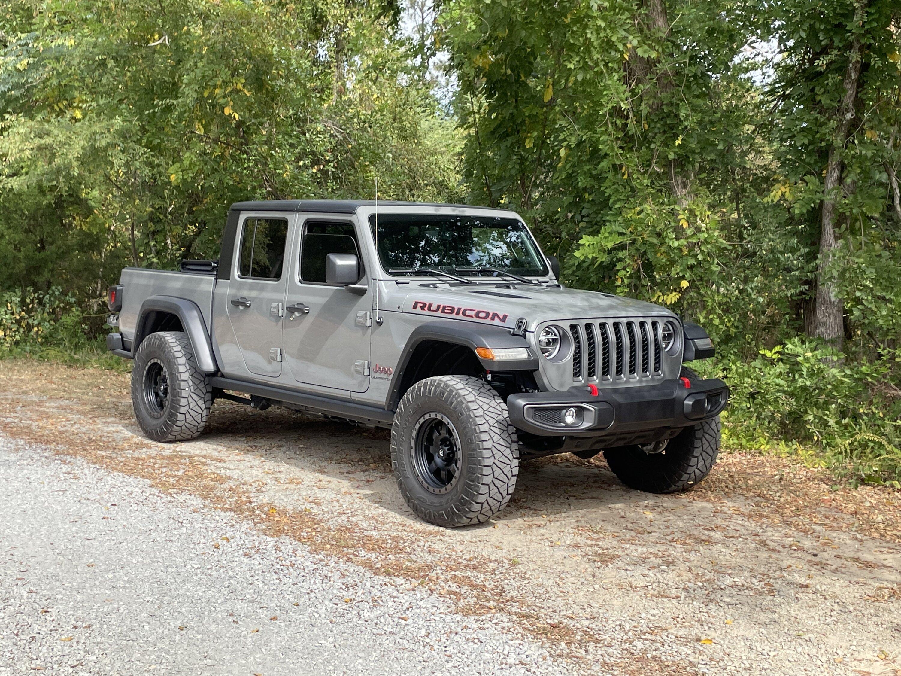 Jeep Gladiator STING GRAY Gladiator JT Club A5AE6493-D667-4D17-BDA0-A8196D53AF2F