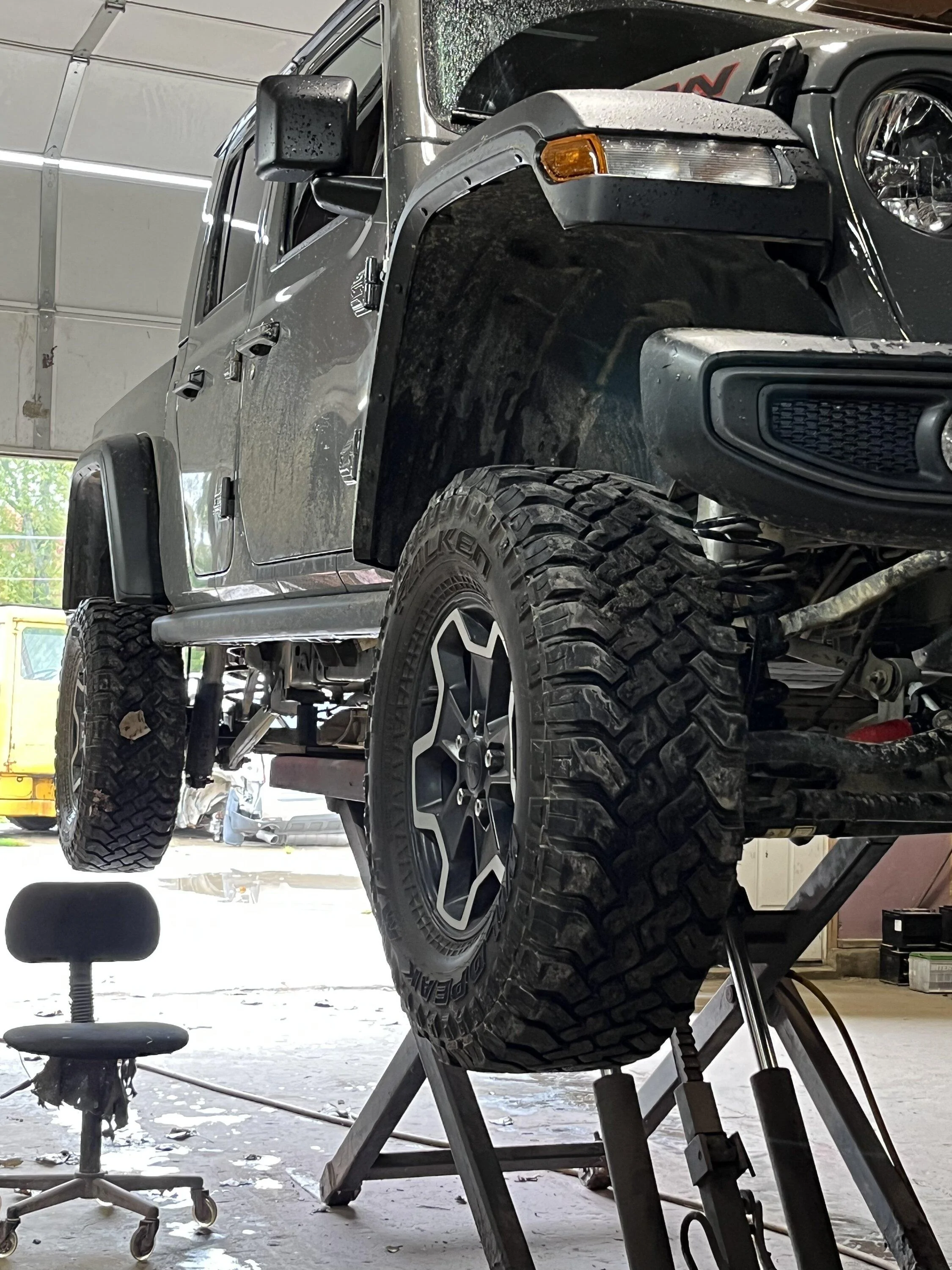 Jeep Gladiator Rock Hard Stuff CFB88D62-141E-4E2D-8685-38DD774522E7