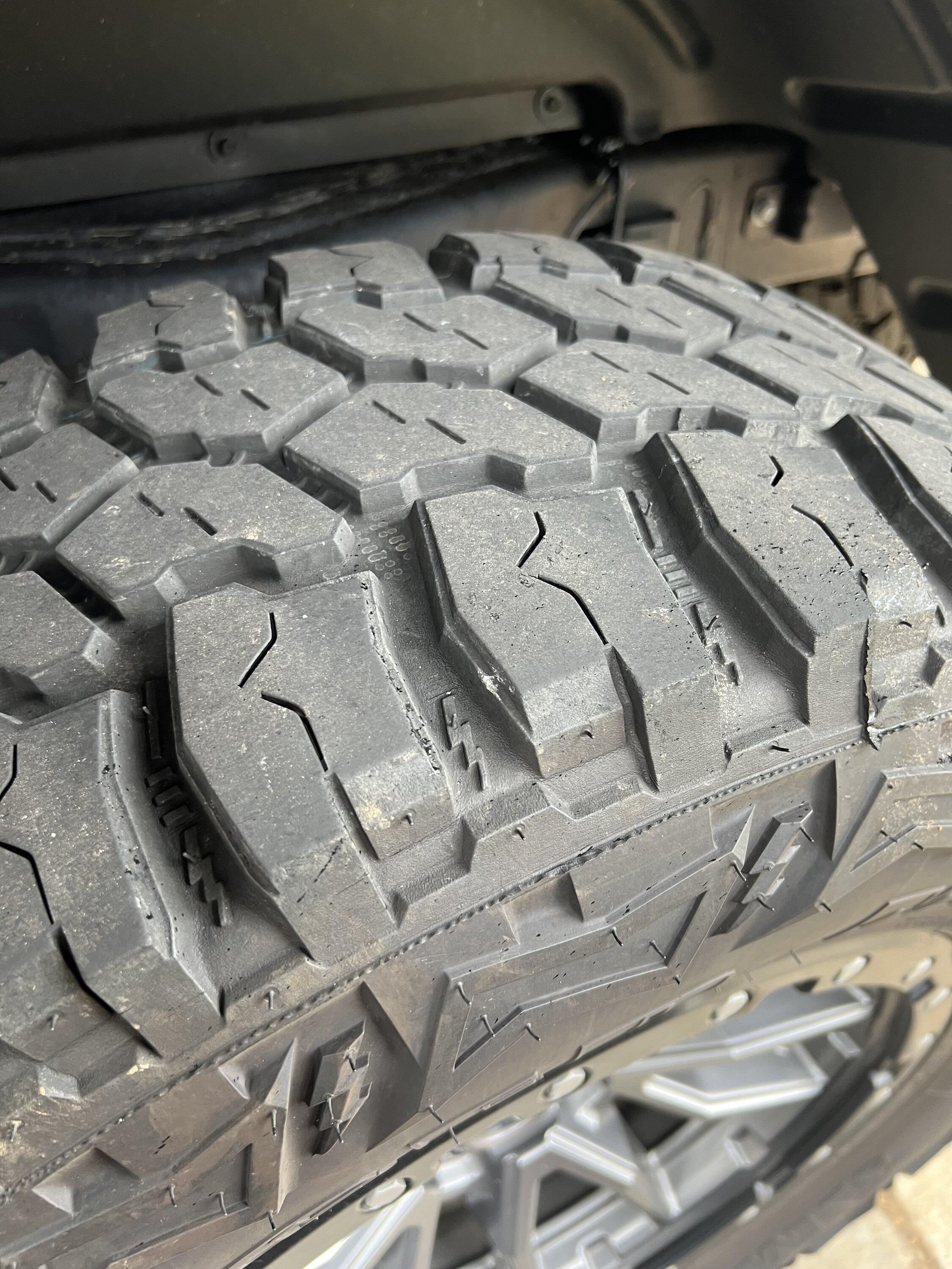 Jeep Gladiator (5) Fuel Rebel 18x9 -12 & 35’s 65B54742-D8B8-482A-BECF-0D0B481A6859