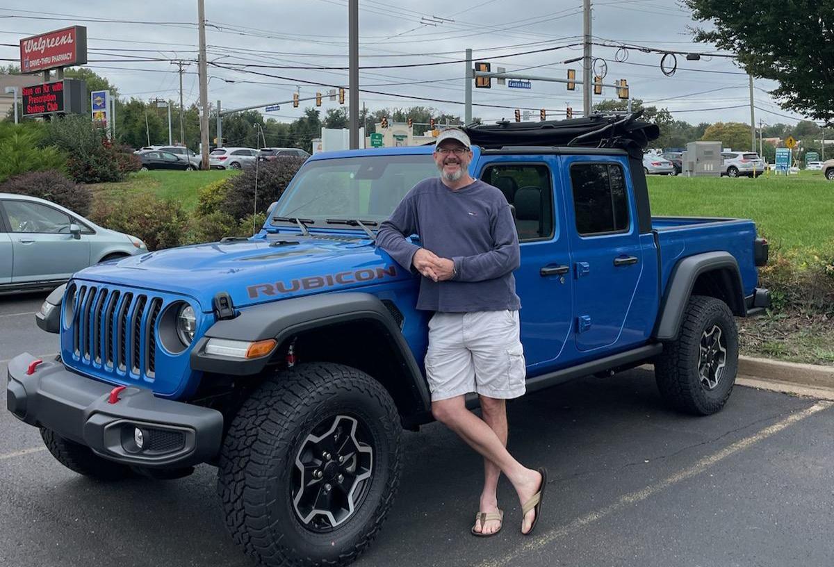 Jeep Gladiator Baby turned a year old! My how they grow so fast! 20221011_102244