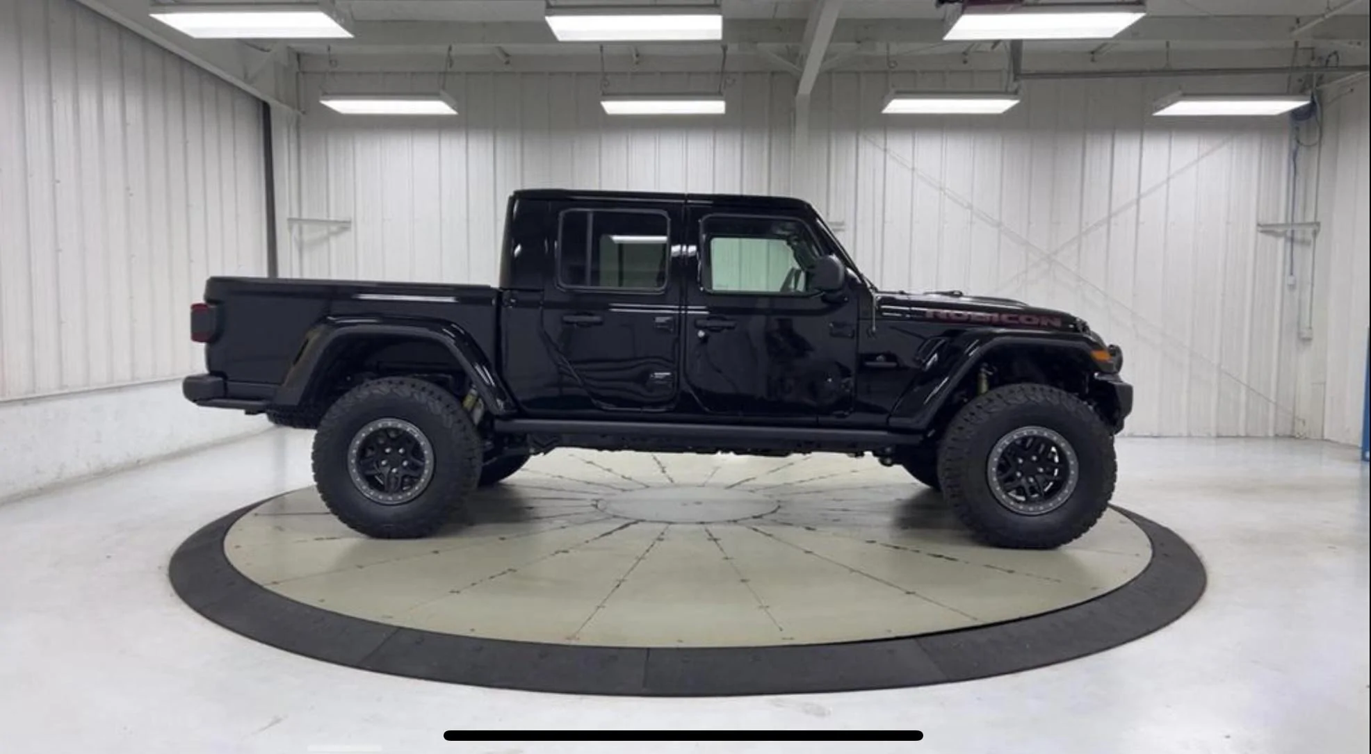 Jeep Gladiator Lets see all those Gladiators with lifts and bigger tires! 43F26118-411E-46BF-AB7B-48813EF60EAB