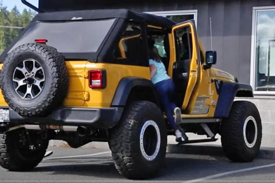 Jeep Gladiator Looking for sidesteps that are tough but really usable for the shorter among us... kids-rse-37s
