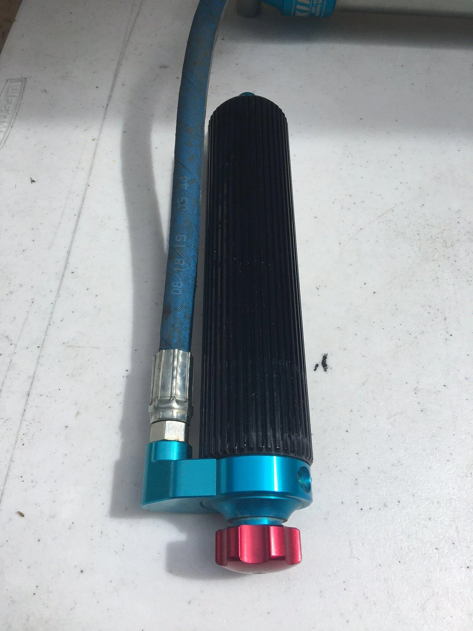 Jeep Gladiator KING SHOCKS 2.5 PERFORMANCE SERIES FRONT SHOCKS W/ADJUSTER 3-5IN LIFT IMG_2136