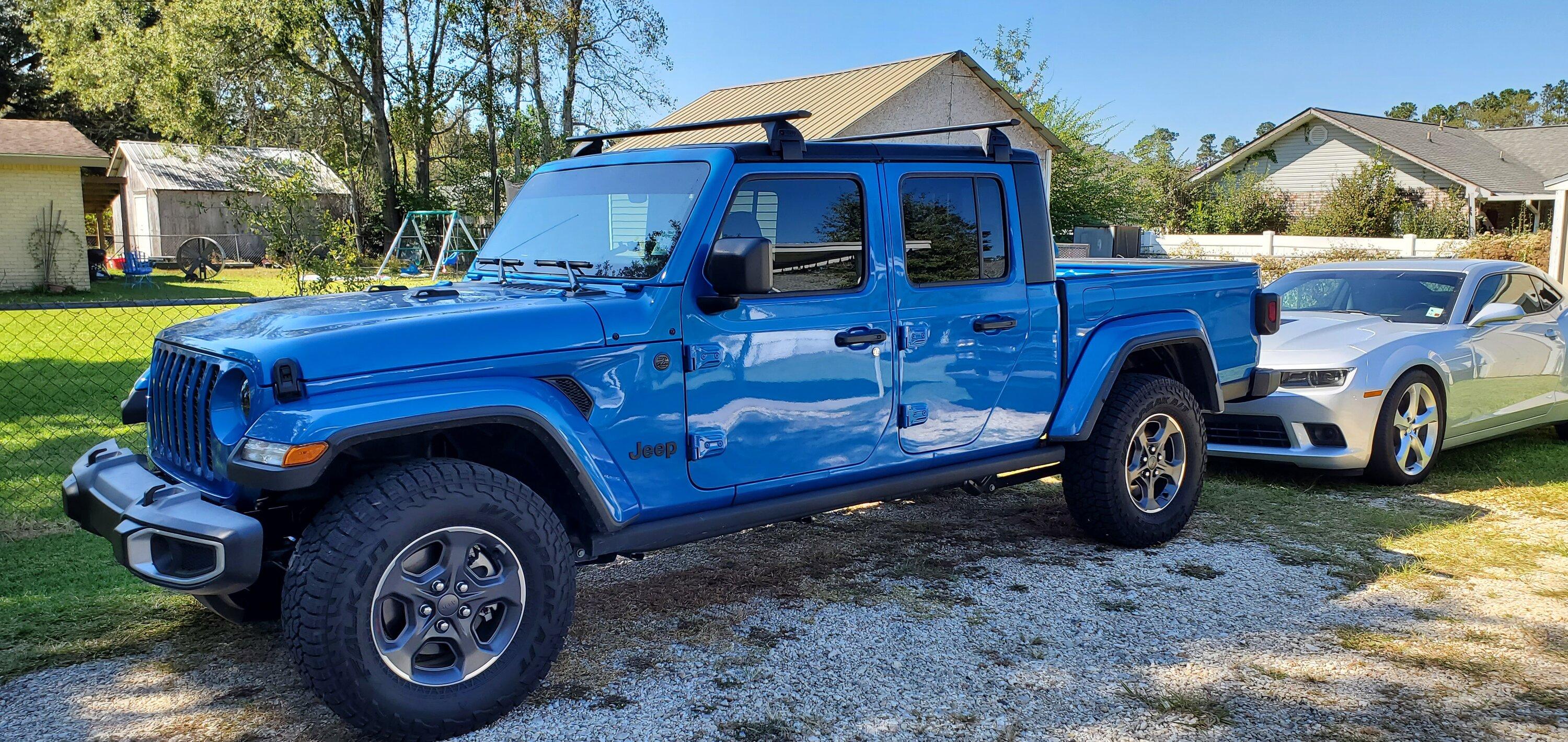 Jeep Gladiator Chris's Sport S Max Tow - Boring Daily 'Build' 20221009_143935