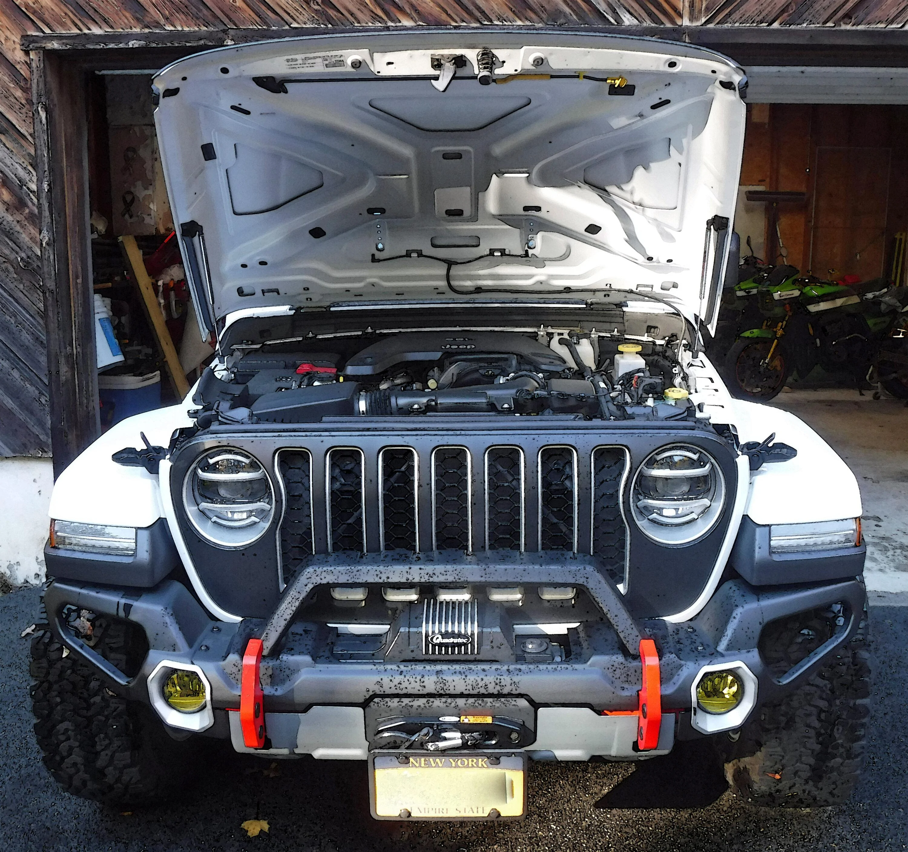 Jeep Gladiator So the birfday pwesent install begins DSCF4492