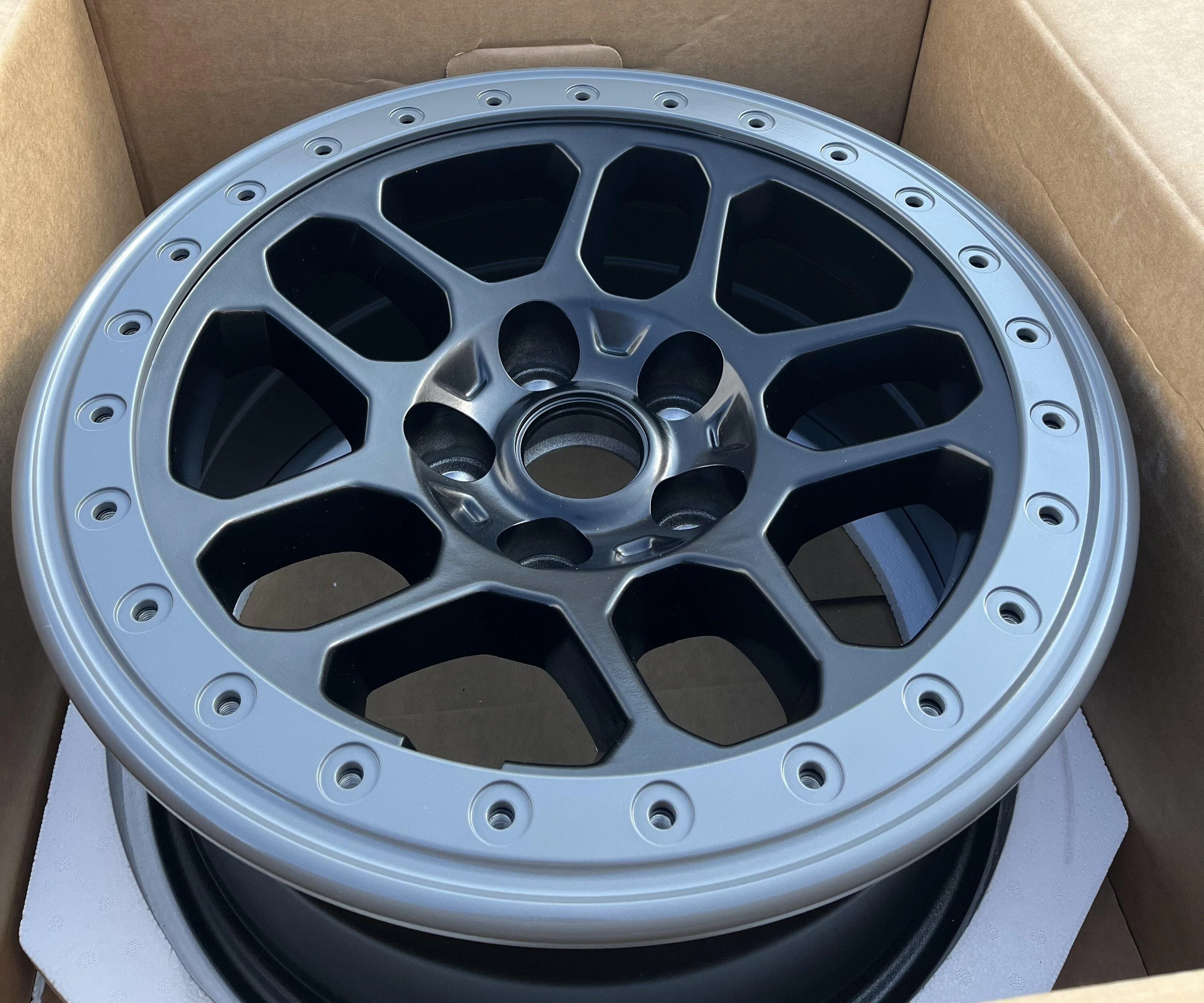 Jeep Gladiator Mopar Beadlock Wheels - Let’s see them! EE3E1516-1BB1-4670-9E6B-590658DAF581