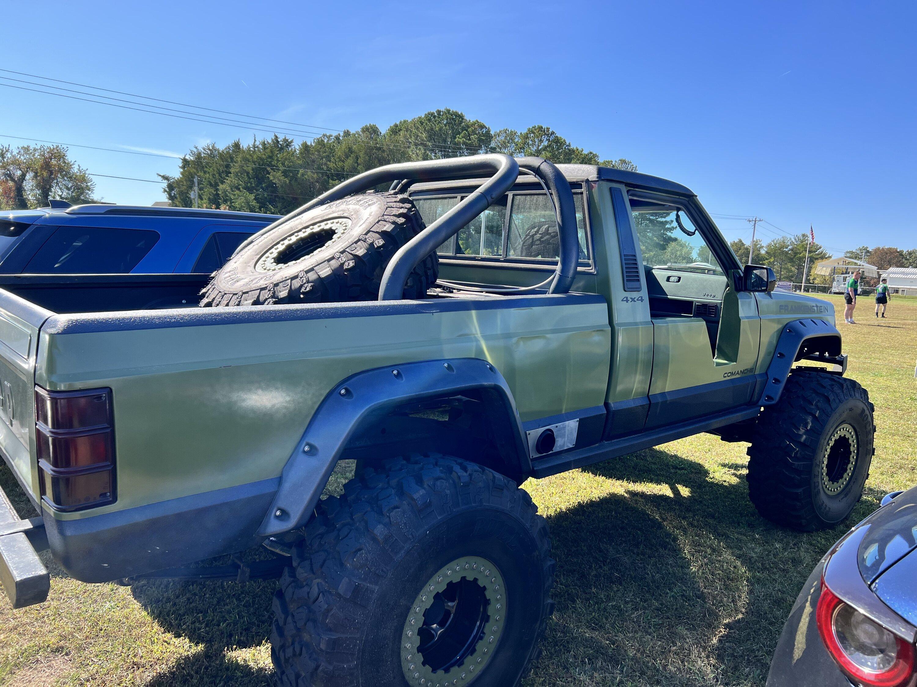 Jeep Gladiator For all you 2 door fans A1EAA5EB-9236-4DD7-9C1E-EA991FD4152F