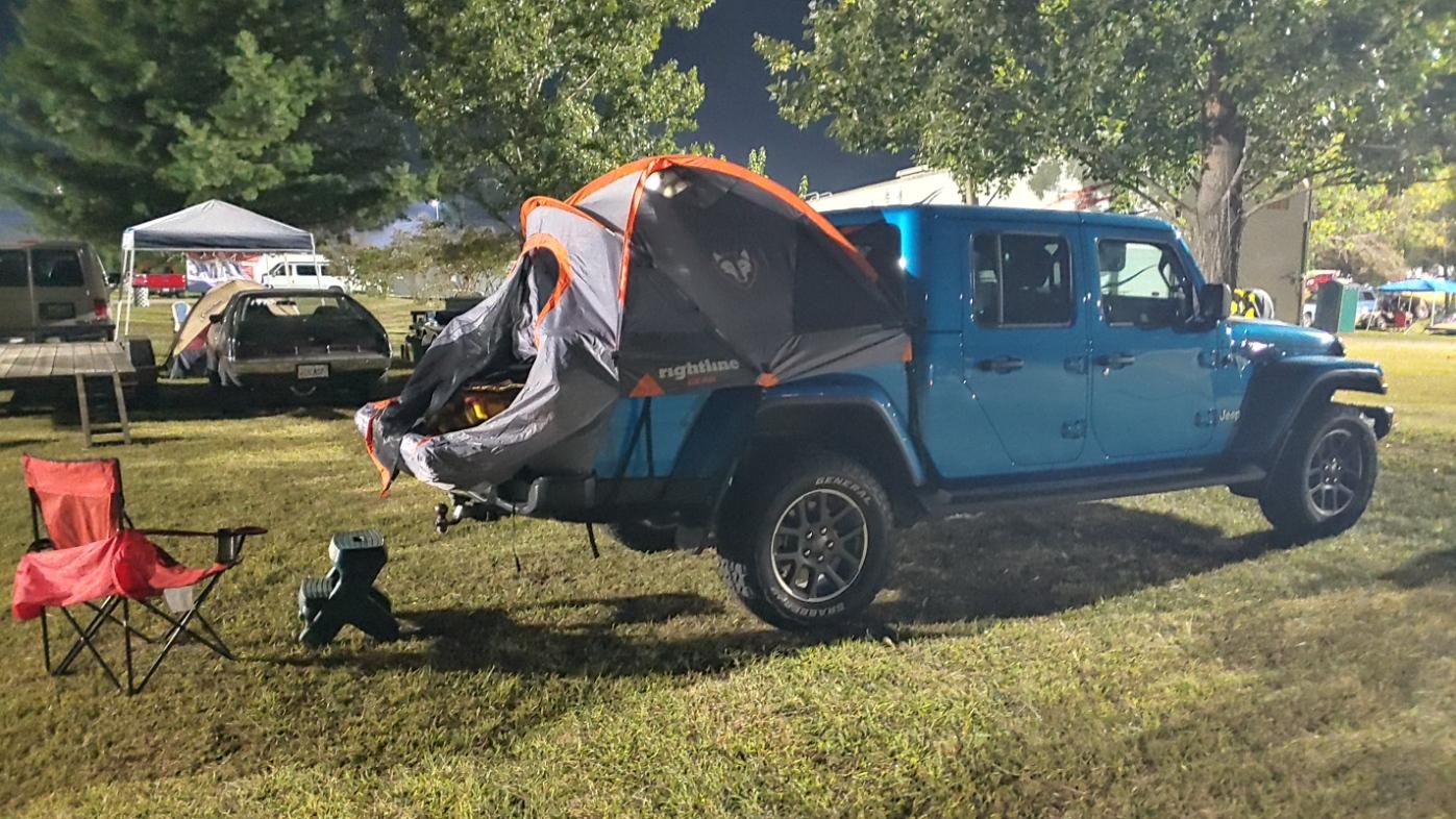 Jeep Gladiator Does anyone use this setup, " Rightline Gear 4x4 Gladiator Truck Tent Truck Tent with Airbedz Mattress" 20220909_205404_HDR