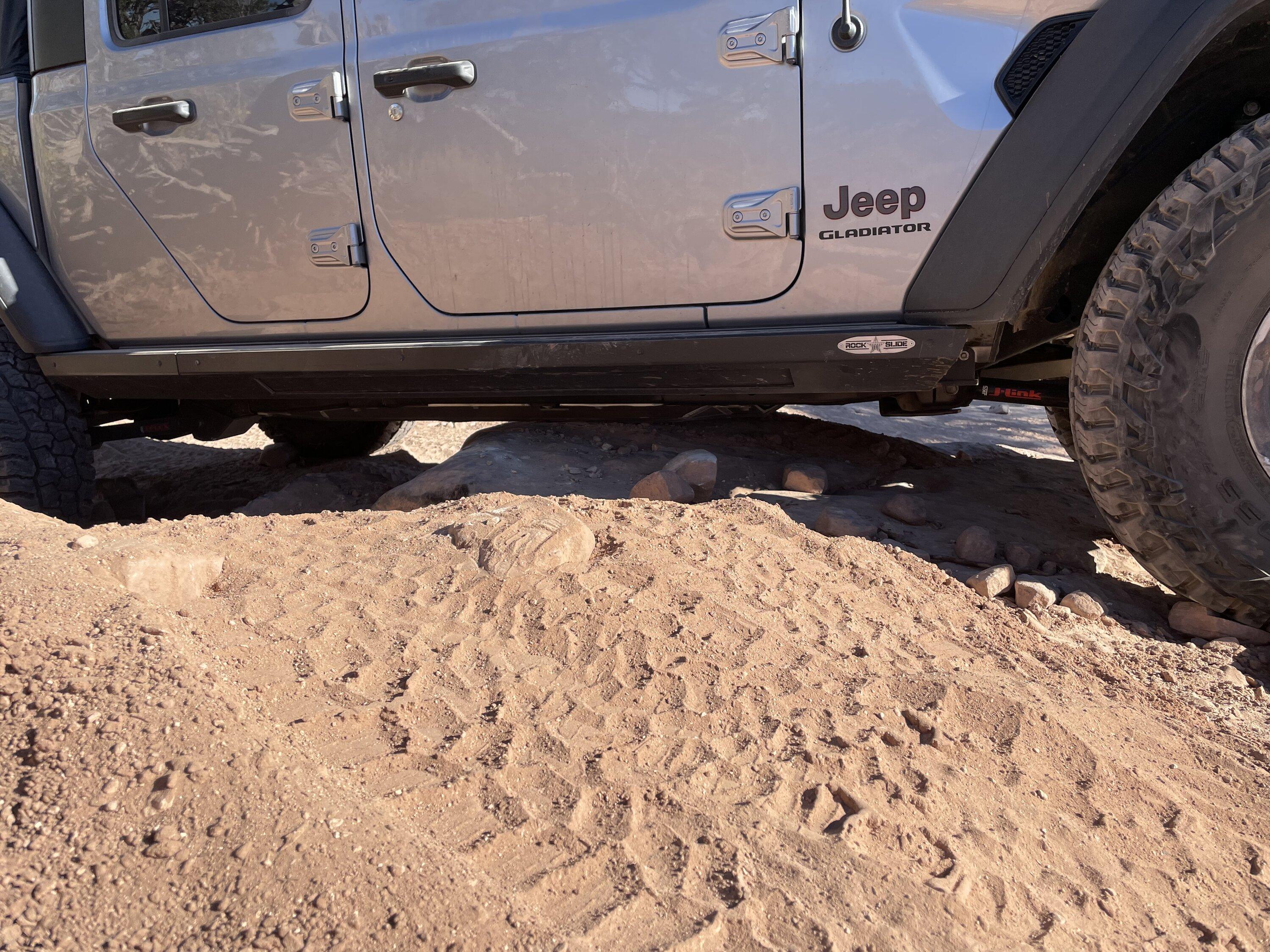Jeep Gladiator What Skids Are Necessary? “Can of Worms” Thread F435F368-E6A5-492C-9995-00D733872723