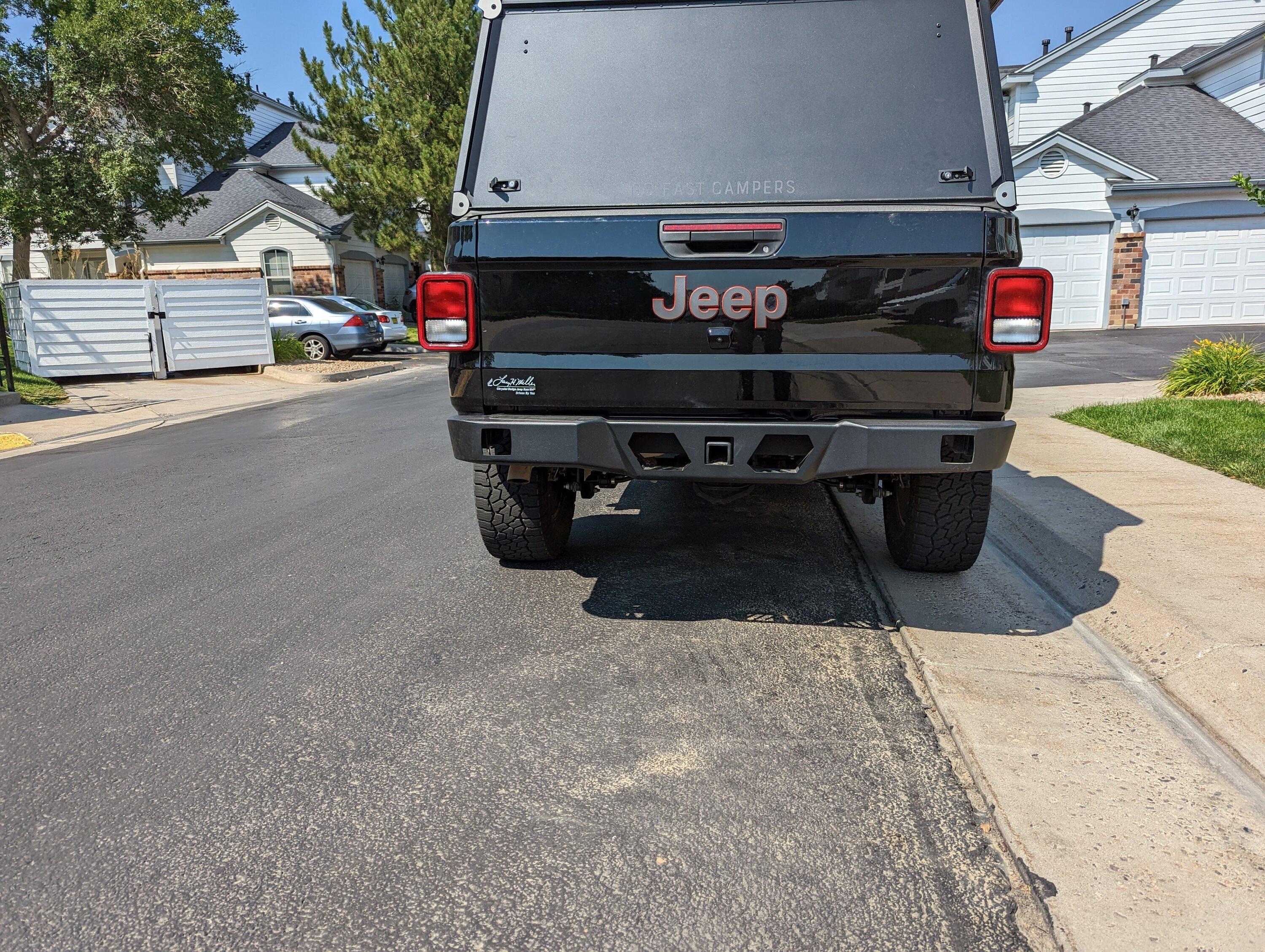 Jeep Gladiator DV8 ultra-slim high clearance rear bumper PXL_20220906_202537414