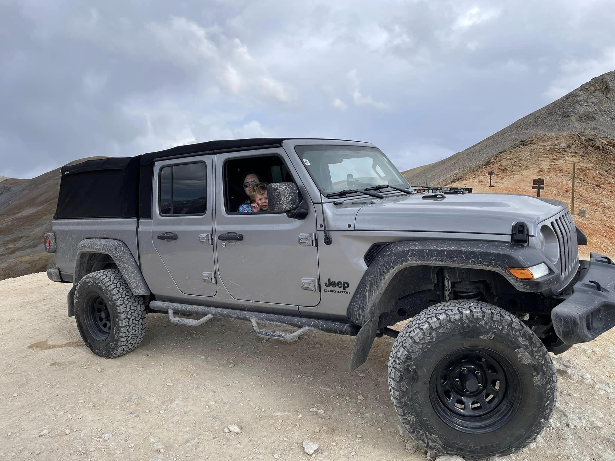 Jeep Gladiator Make us FALL in love with your Gladiator. (Show us your Bestop in the wild.) Imogene2