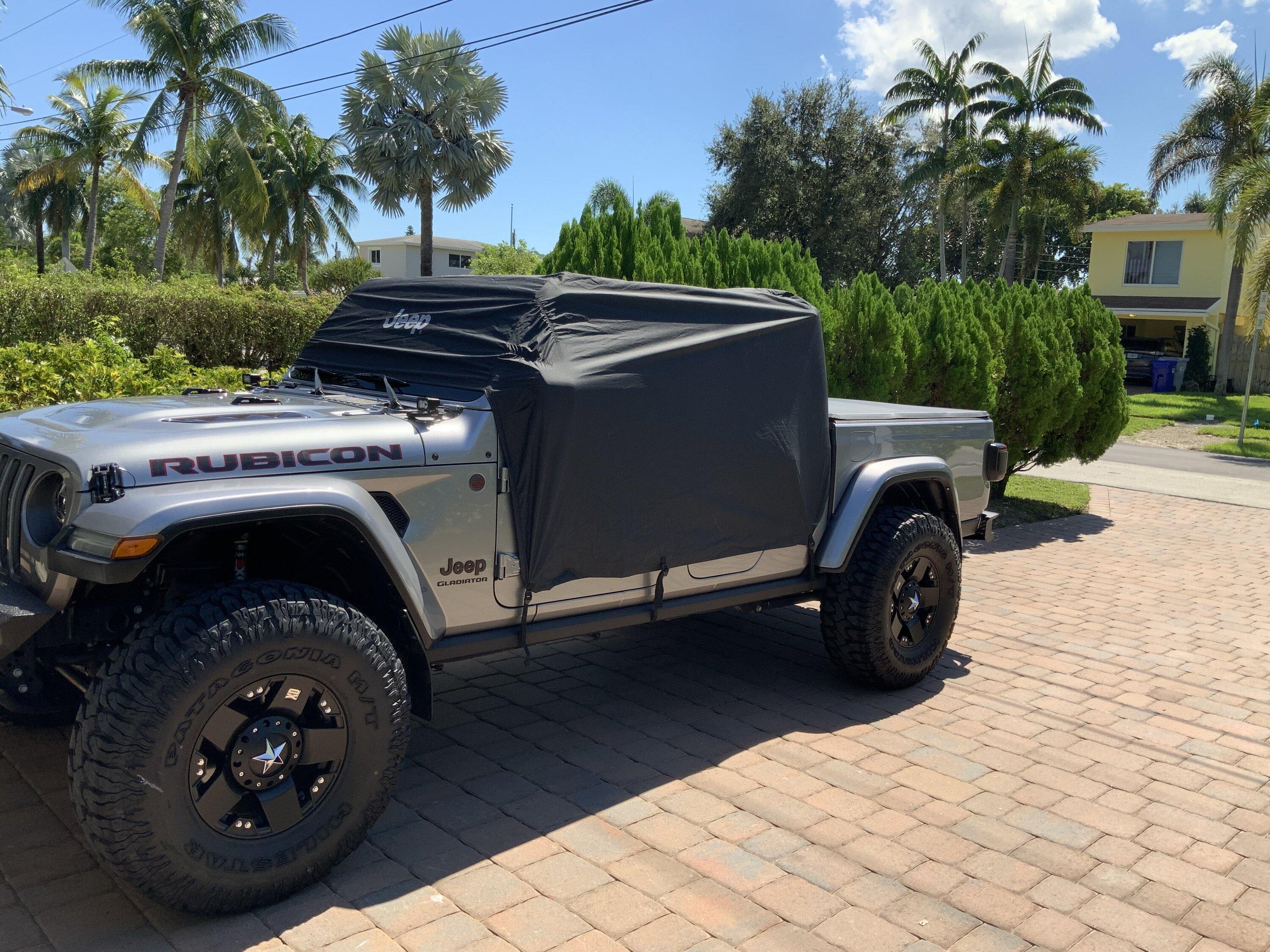 Jeep Gladiator Jeep Gladiator  Trail  Top Soft  Top   Hard Top Removed Cover See Photos DF2975A9-2D1D-476C-9948-16447B772662