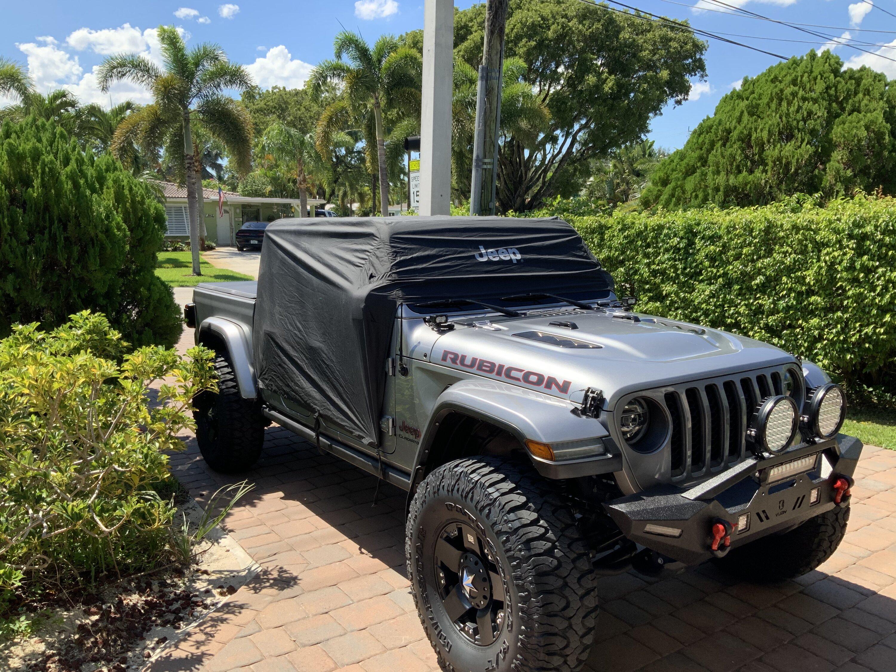 Jeep Gladiator Jeep Gladiator  Trail  Top Soft  Top   Hard Top Removed Cover See Photos 7BC6E837-135A-41D9-B4B2-46D6A01B13DD