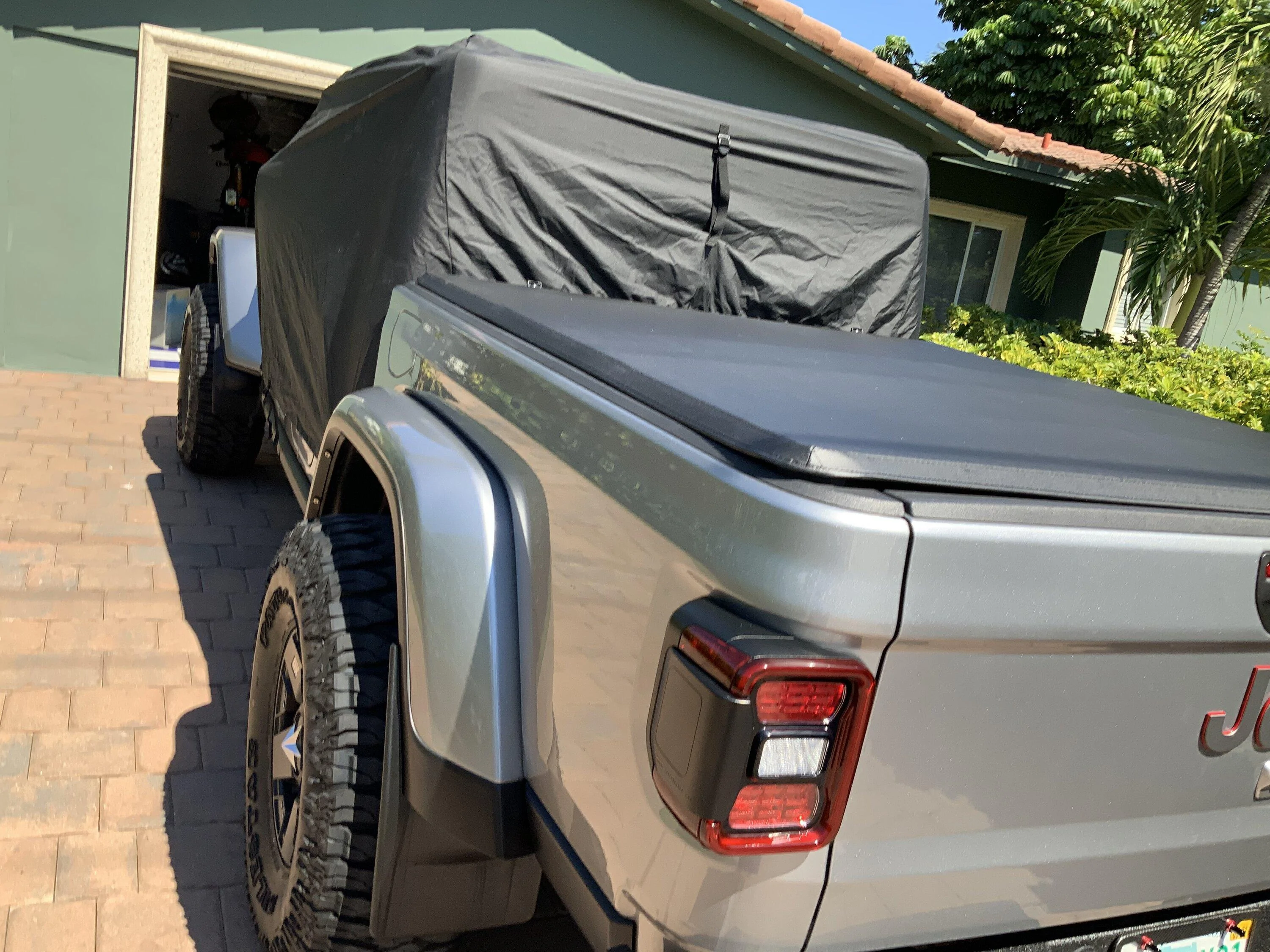 Jeep Gladiator Jeep Gladiator  Trail  Top Soft  Top   Hard Top Removed Cover See Photos 8253BD65-4C3D-4C38-A8D5-E9A01DE54B22