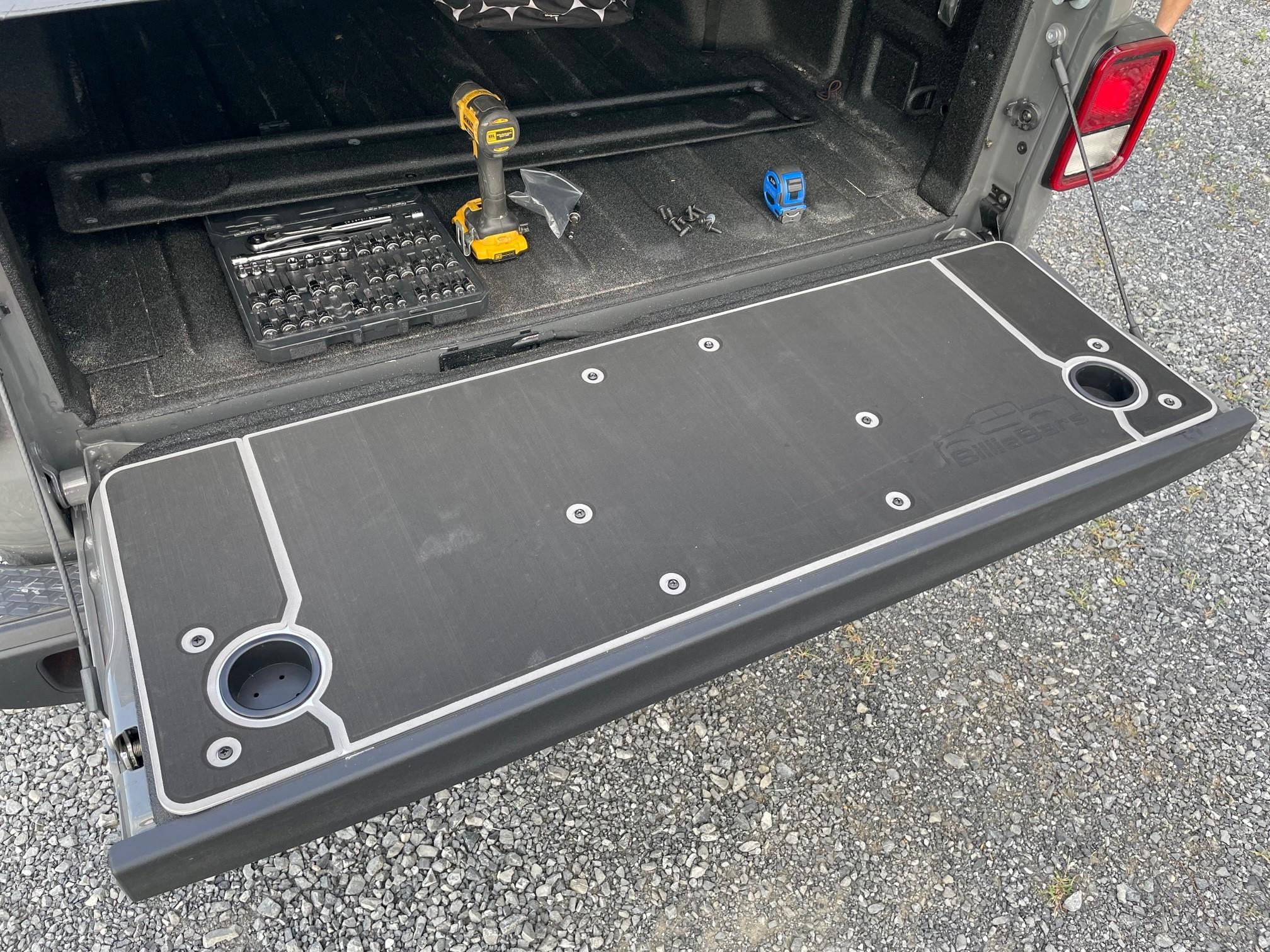 Jeep Gladiator New BillieBars Tailgate Cover! 1