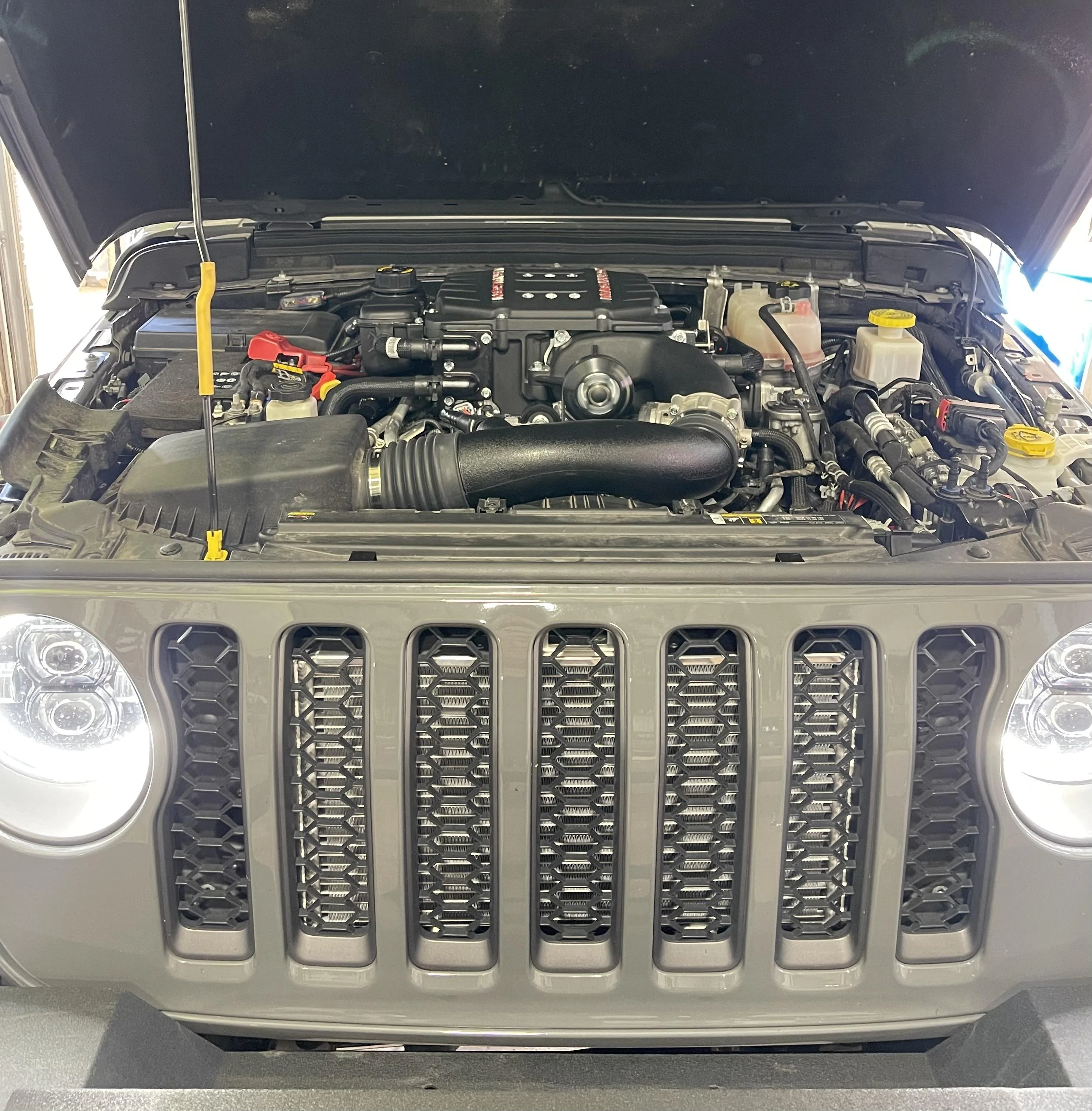 Jeep Gladiator 1st ever post- and I Got a Blowie B1ABCF39-2348-4098-A91A-8723CDFA22D7