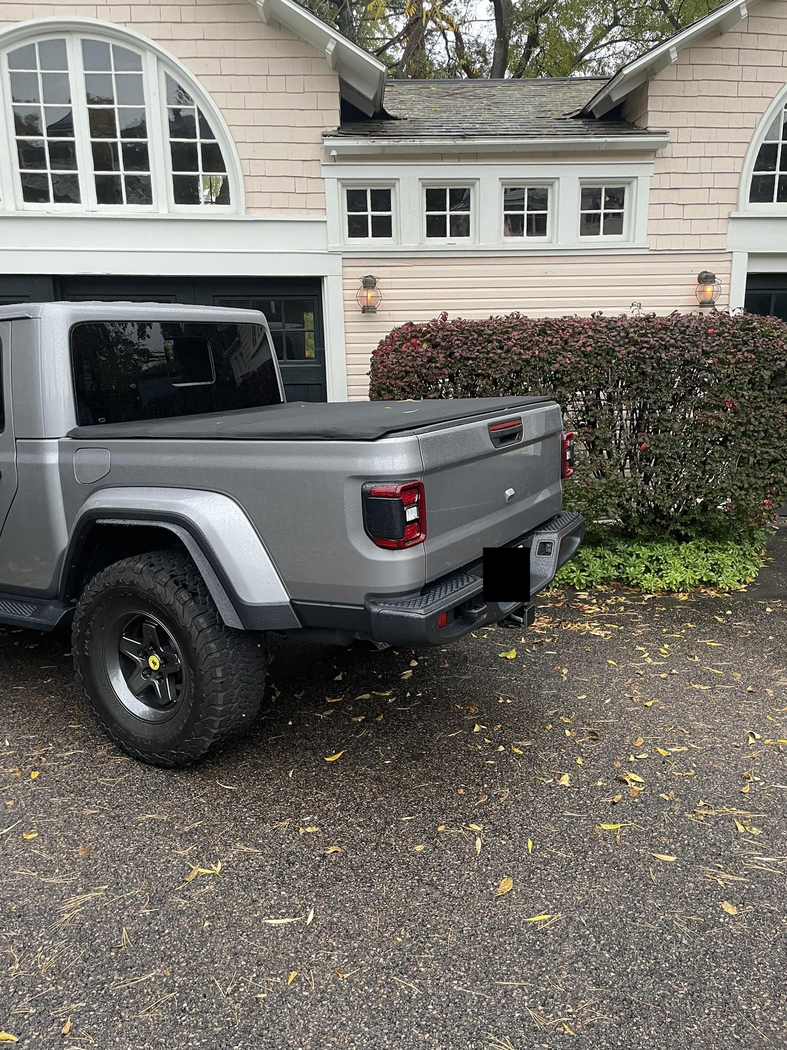 Jeep Gladiator Tailgate Fail. Can’t believe Jeep doesn’t have an embossed tailgate! I had to pull off the cheap stick ons 4972272B-E44C-4224-91BE-862F5F434566