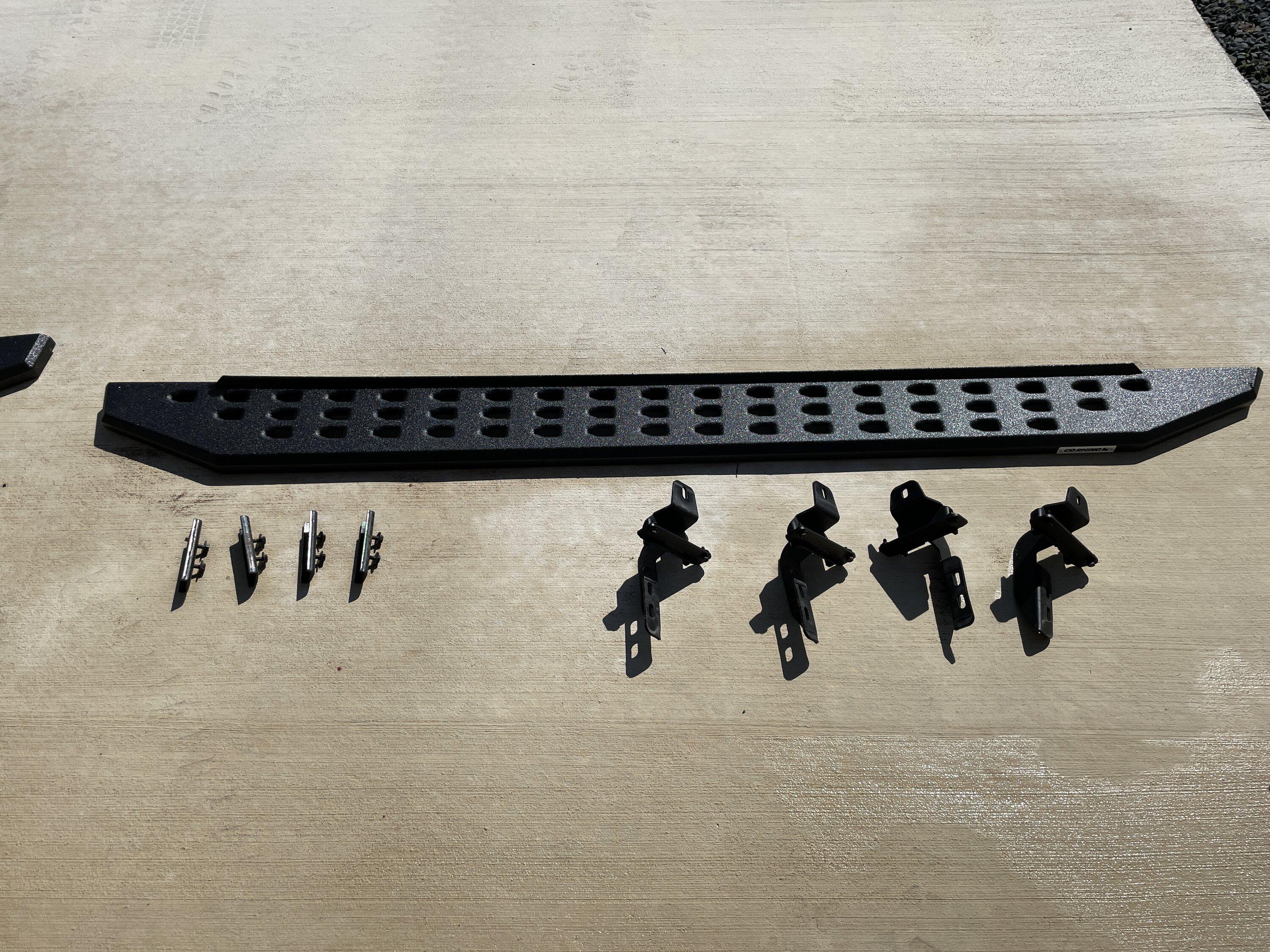 Jeep Gladiator Go Rhino RB 20 Steps/Running Boards - Bedlined AFF07EFC-3CBF-4C55-9861-04BC3BB35809