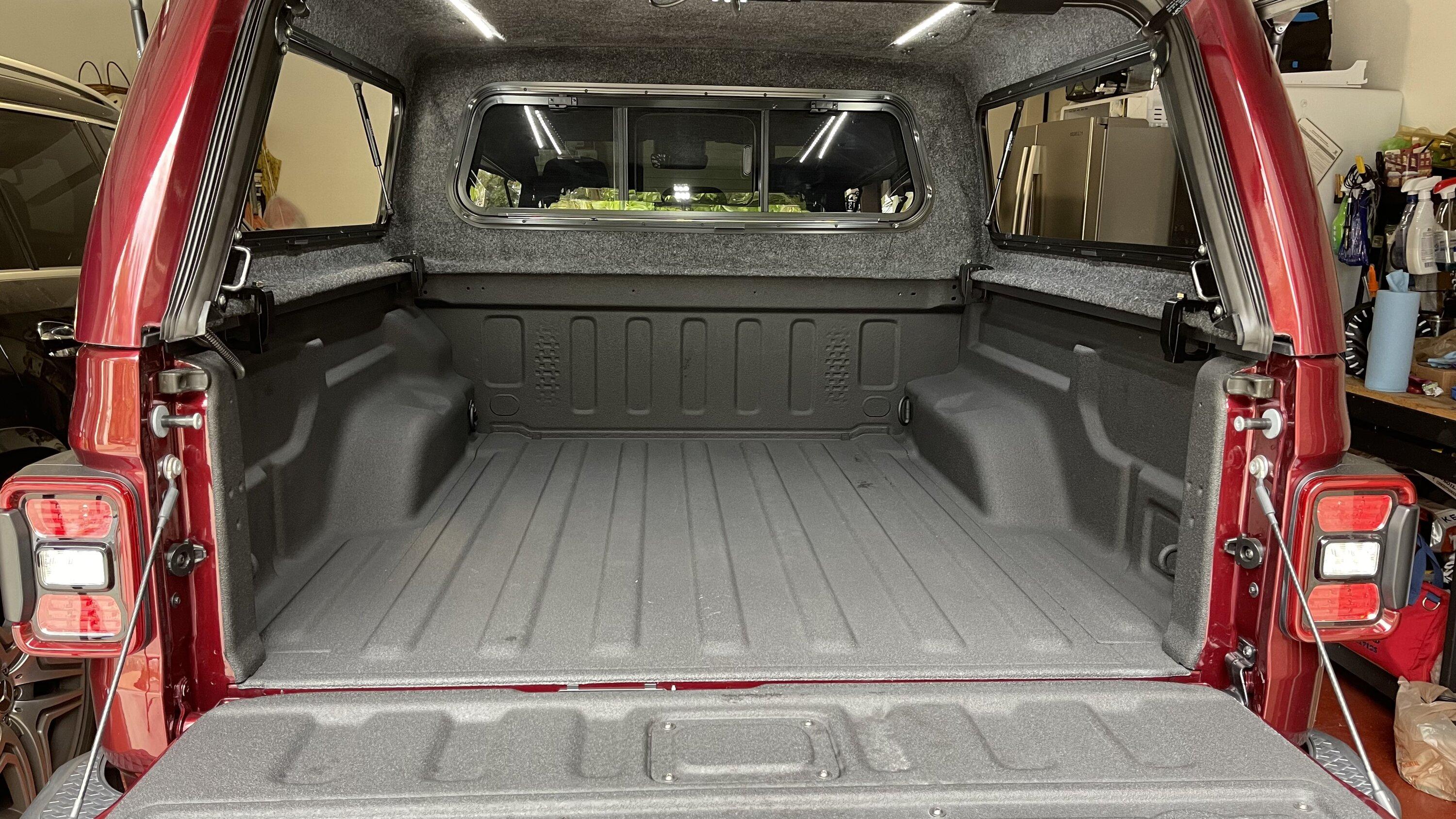 Jeep Gladiator Installed BedRug 9F2B5B47-7E47-4E94-88D0-24F6F2DC92AC