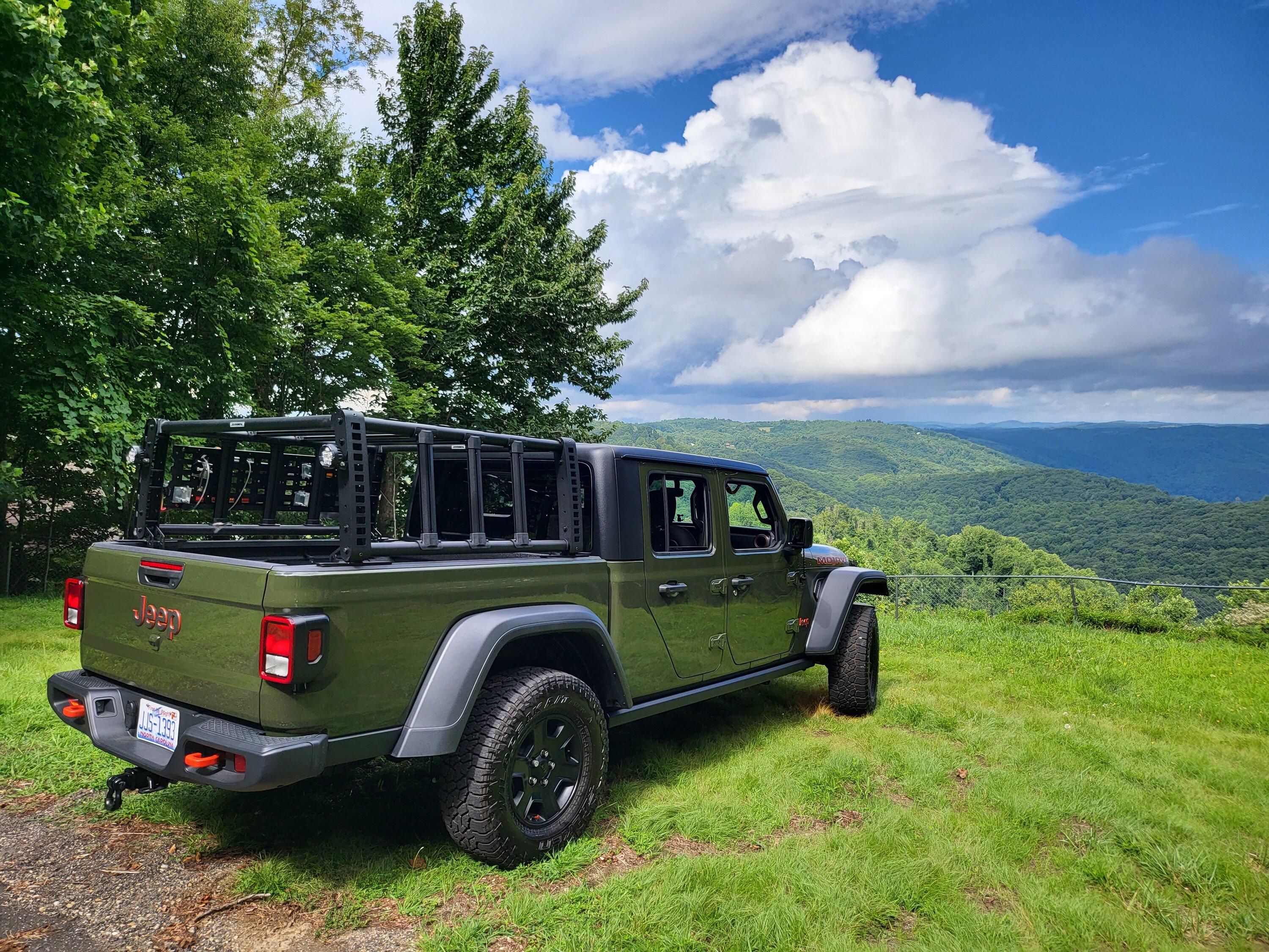 Jeep Gladiator Go rhino rack system for sale 20220731_161100