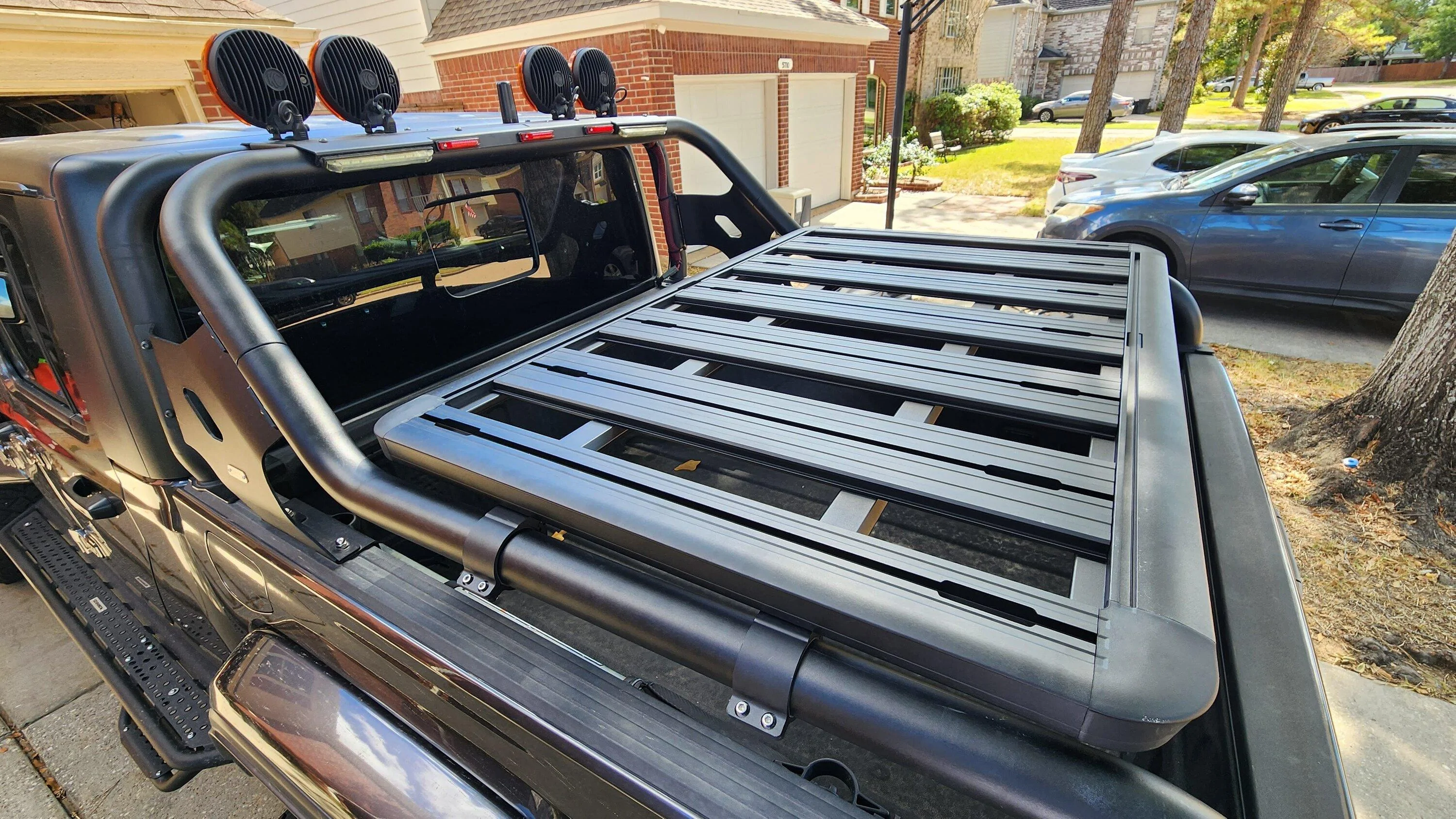 Jeep Gladiator Mounted a Rhino Rack to my Maximus 3 Chase bar. 20221022_121141-jpg