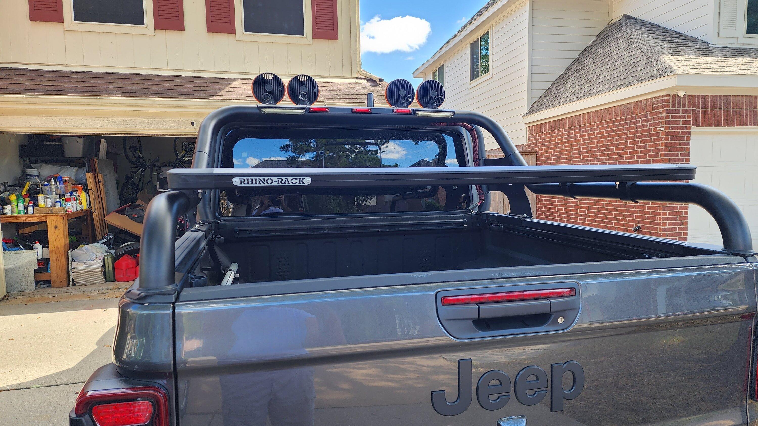 Jeep Gladiator Mounted a Rhino Rack to my Maximus 3 Chase bar. 20221022_120942-