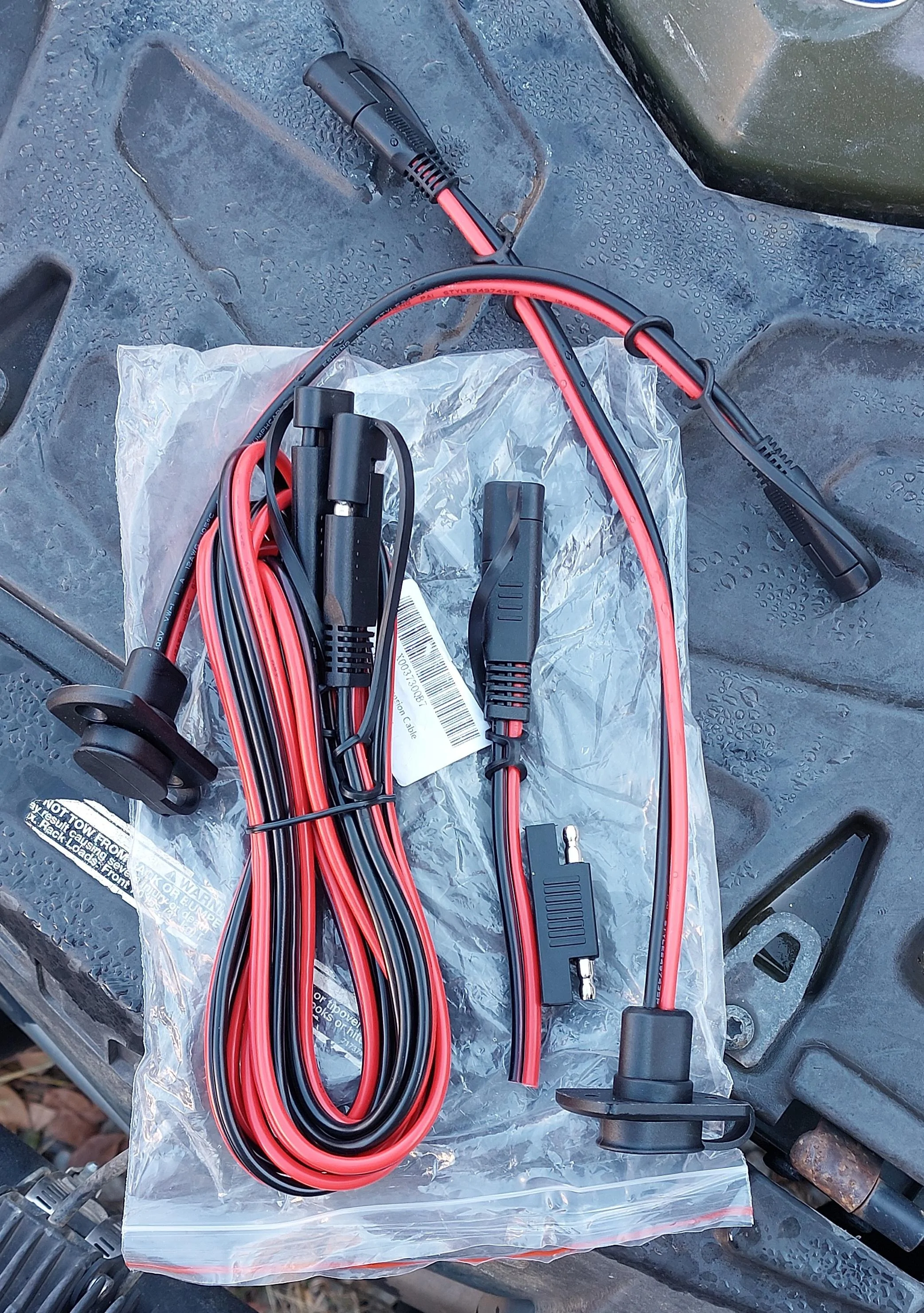 Jeep Gladiator Permanent mount battery tender 20221023_101041