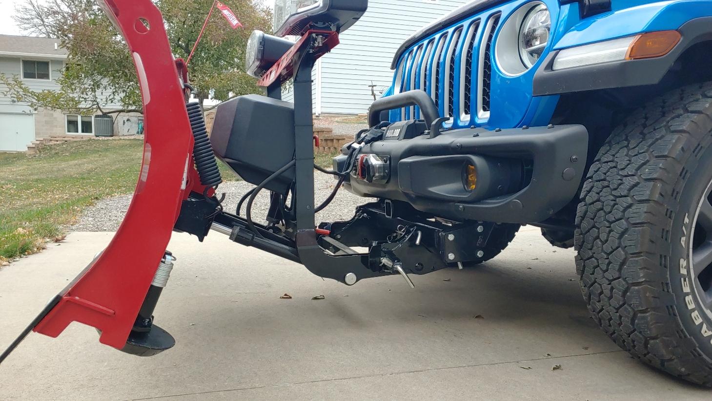 Jeep Gladiator My experience mounting Western Defender snow plow 20221023_141136