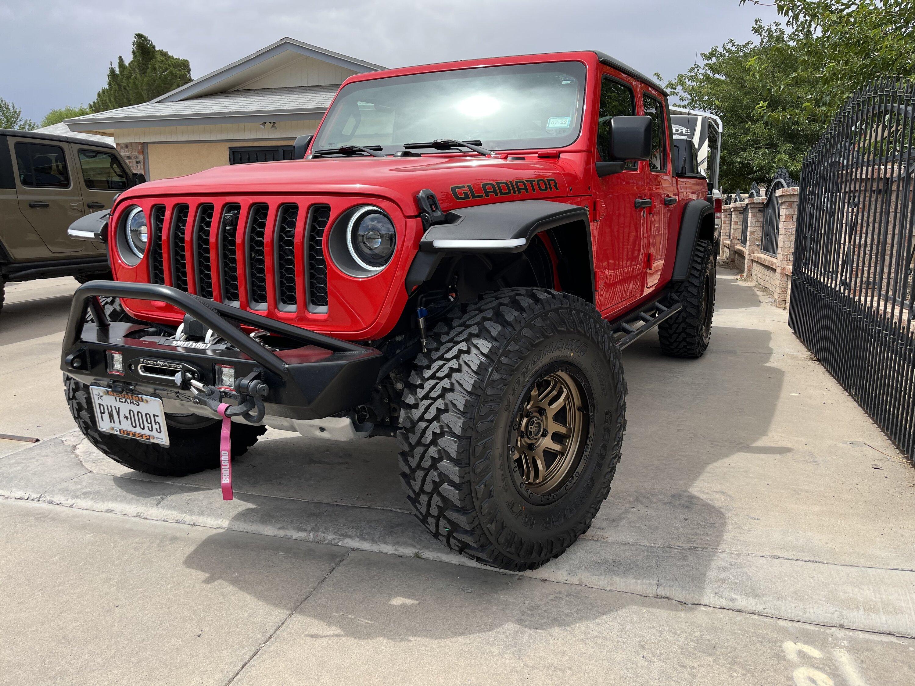 Jeep Gladiator My OEM Front Trail Cam install thread IMG_5128.JPG