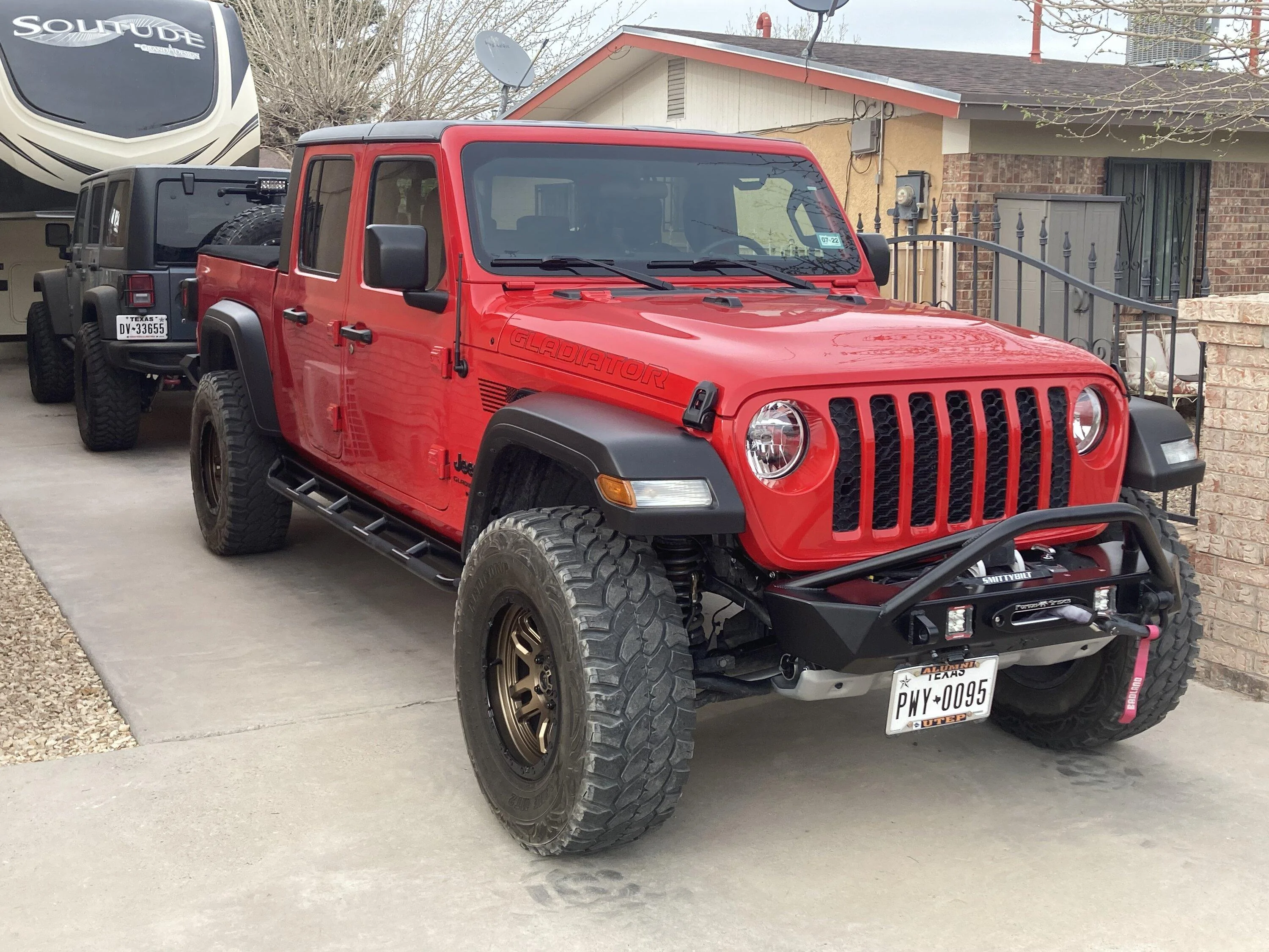 Jeep Gladiator My OEM Front Trail Cam install thread IMG_4785