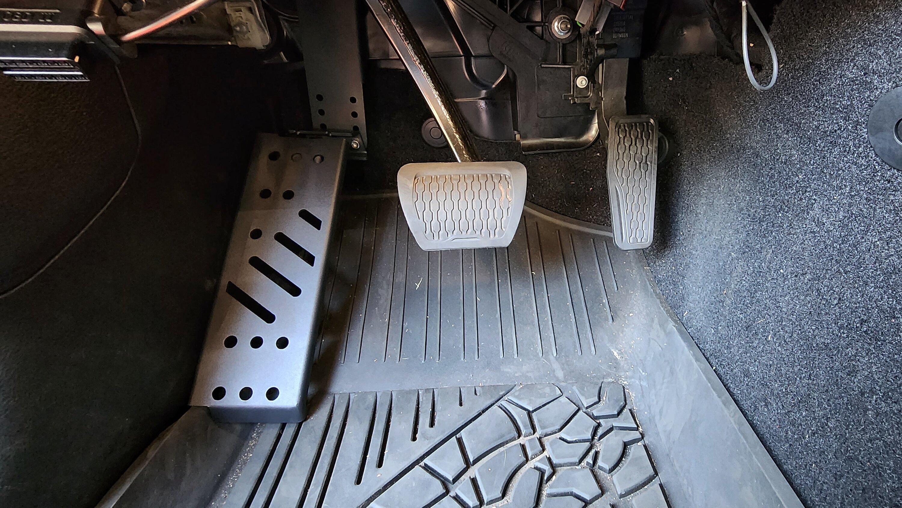 Jeep Gladiator Andrew's 2022 Sarge Green Mojave - Northern CA 20221016_150240-01