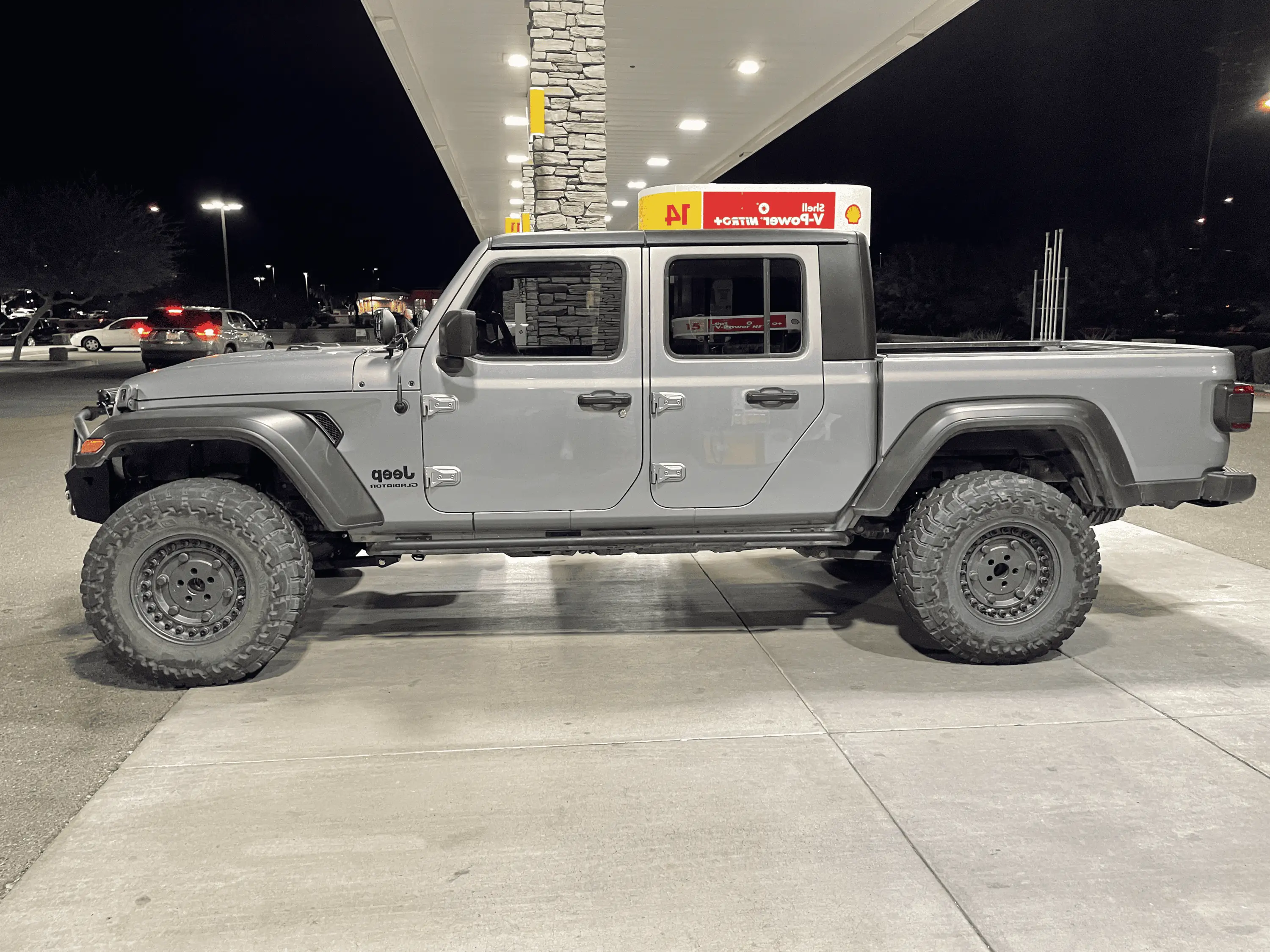 Jeep Gladiator Sport S - Rubicon Takeoffs vs 2.5" lift 1666638138604