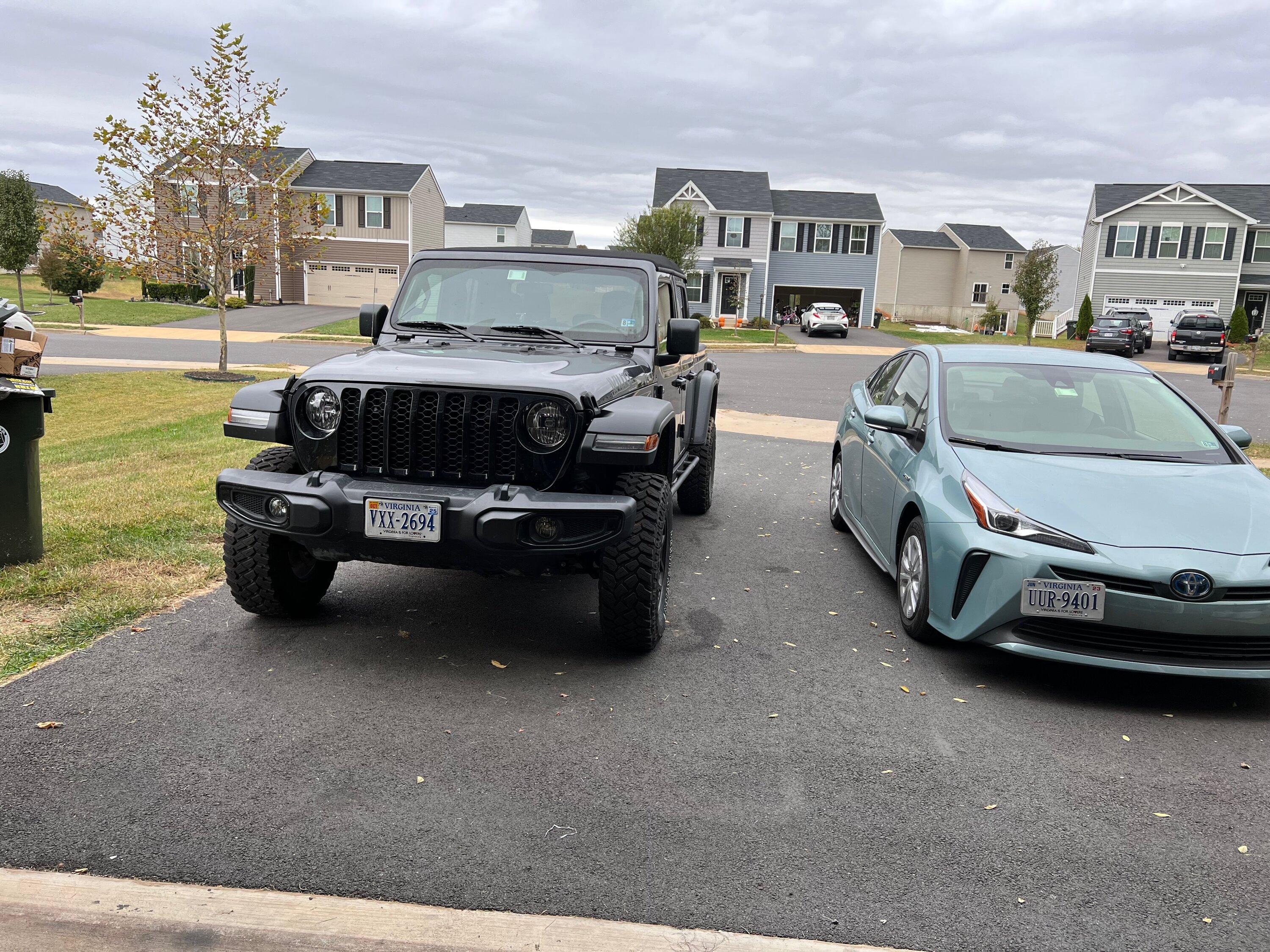 Jeep Gladiator Willys with Rubicon Flares and  (1.75") wheel spacers IMG_0616