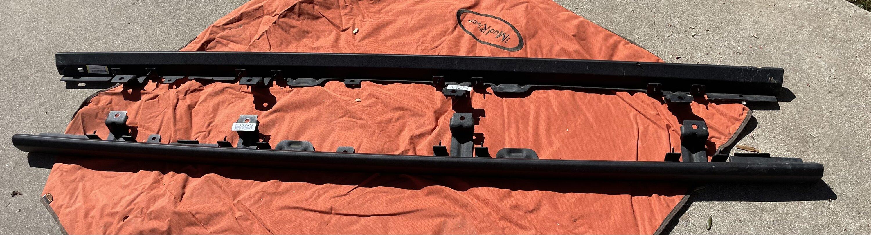 Jeep Gladiator OEM Mojave Rock Rails $100 67746655-74EC-46F8-8CF2-1F62700CF919