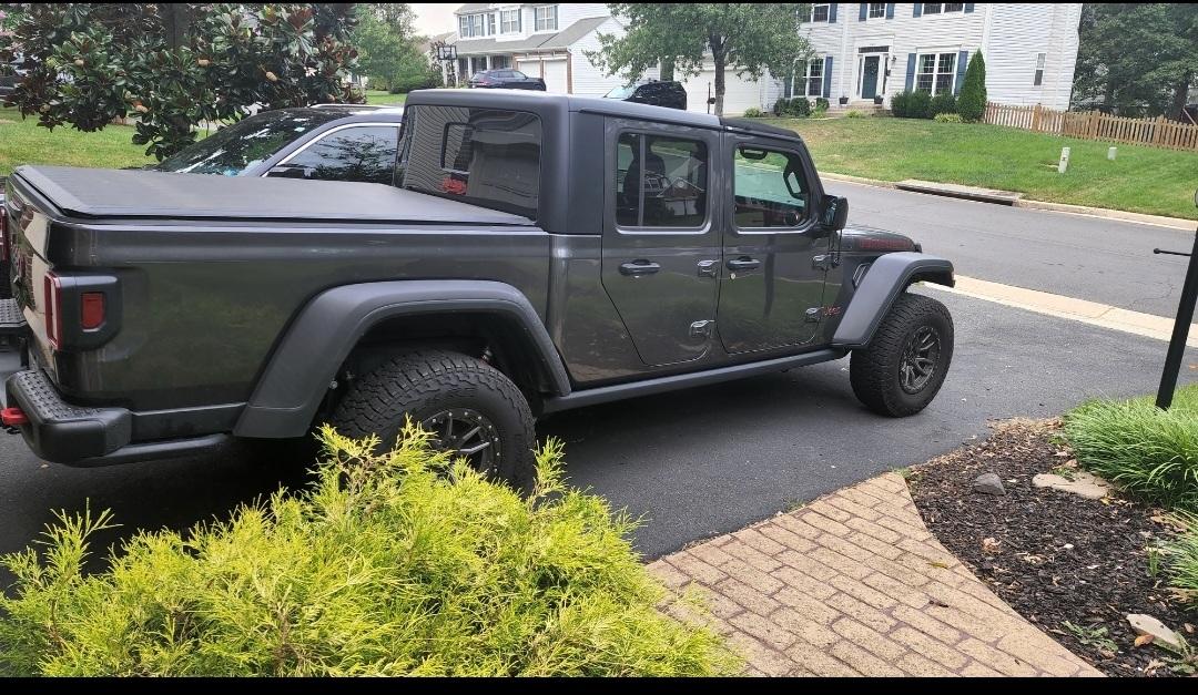Jeep Gladiator 21' Rubicon for sale SmartSelect_20221026_235416_Gallery